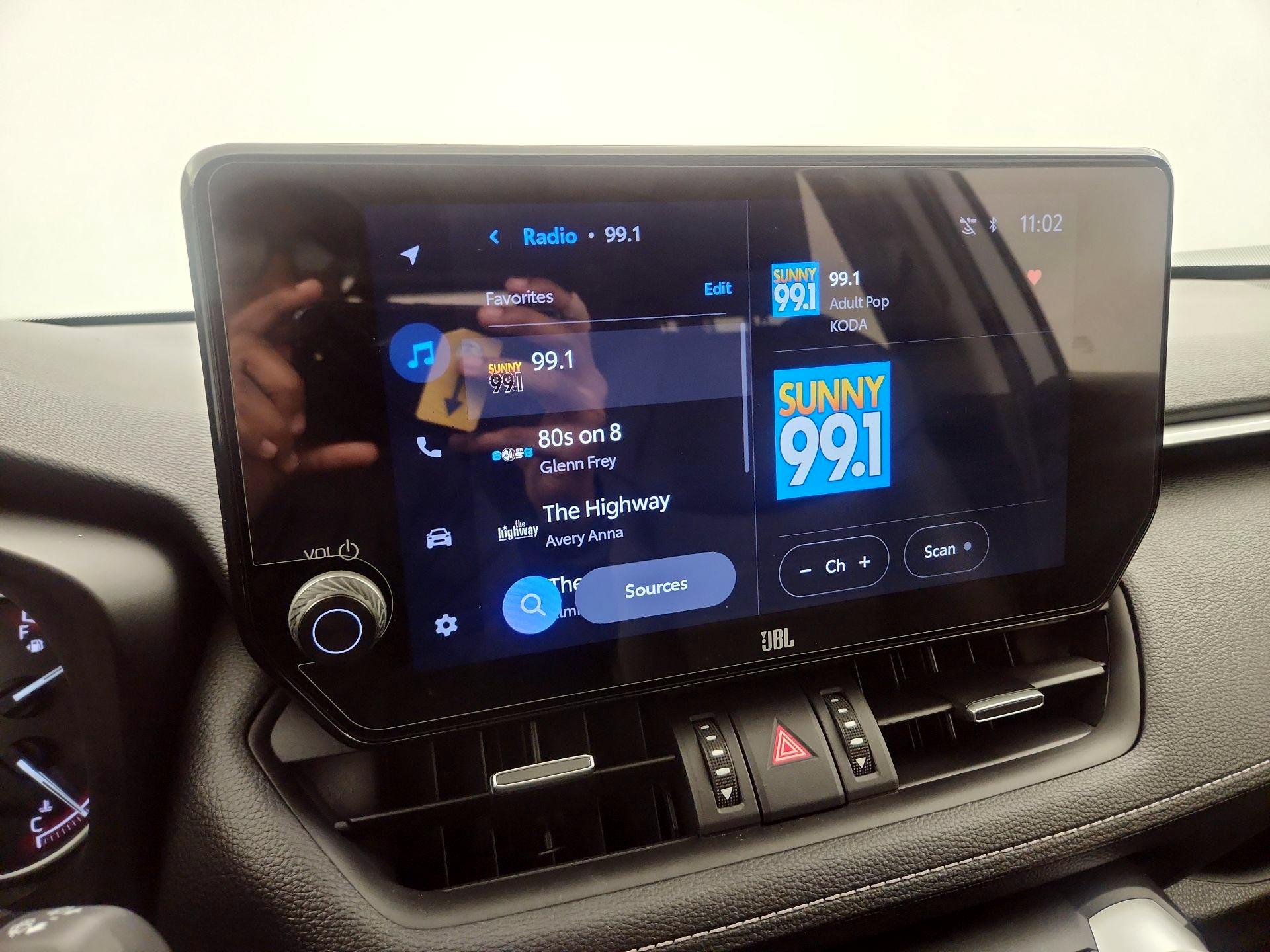 Thumbnail: 2025 Toyota RAV4 - 15