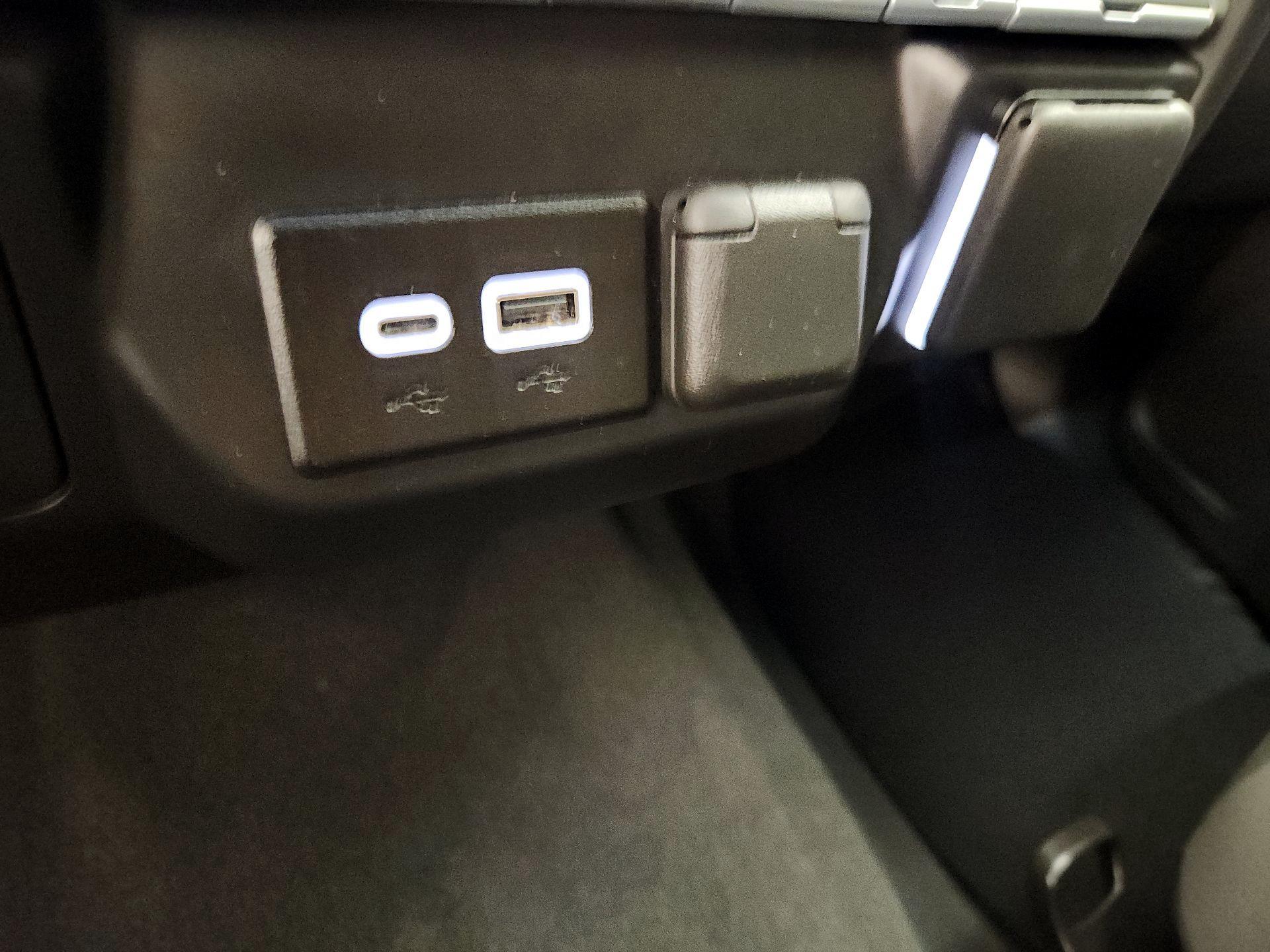 Thumbnail: 2026 Chevrolet Silverado 1500 - 18