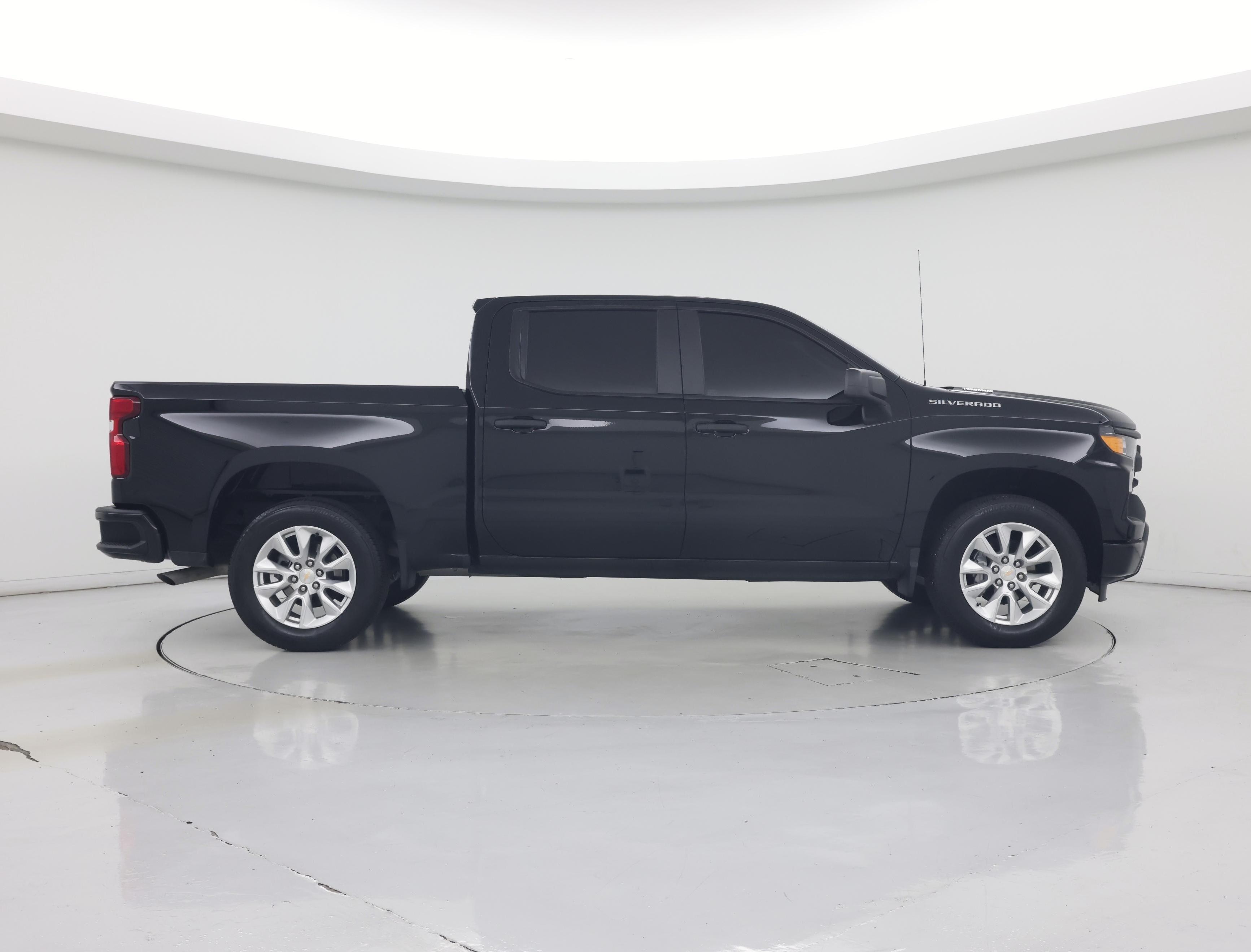 Thumbnail: 2026 Chevrolet Silverado 1500 - 7