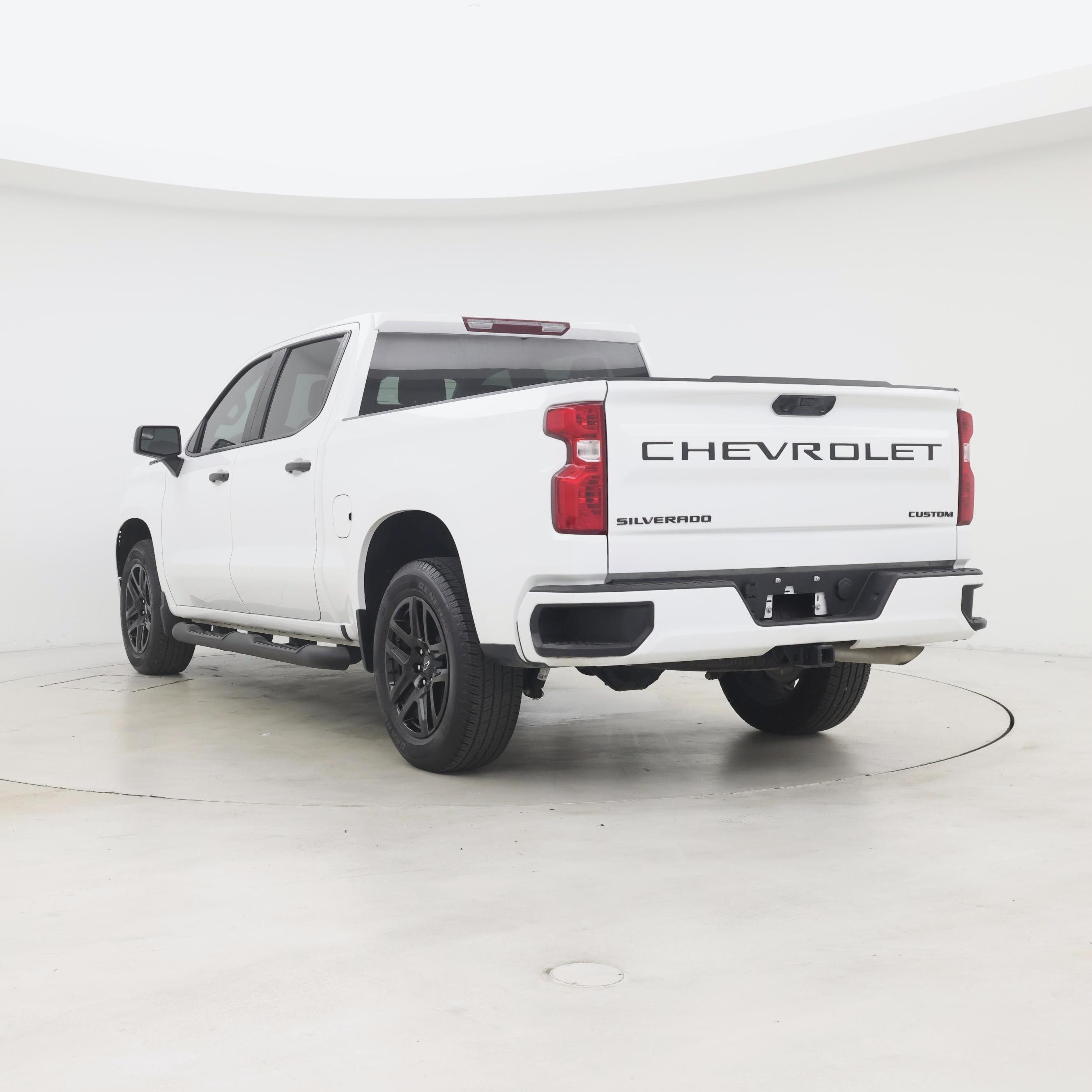 Thumbnail: 2024 Chevrolet Silverado 1500 - 2