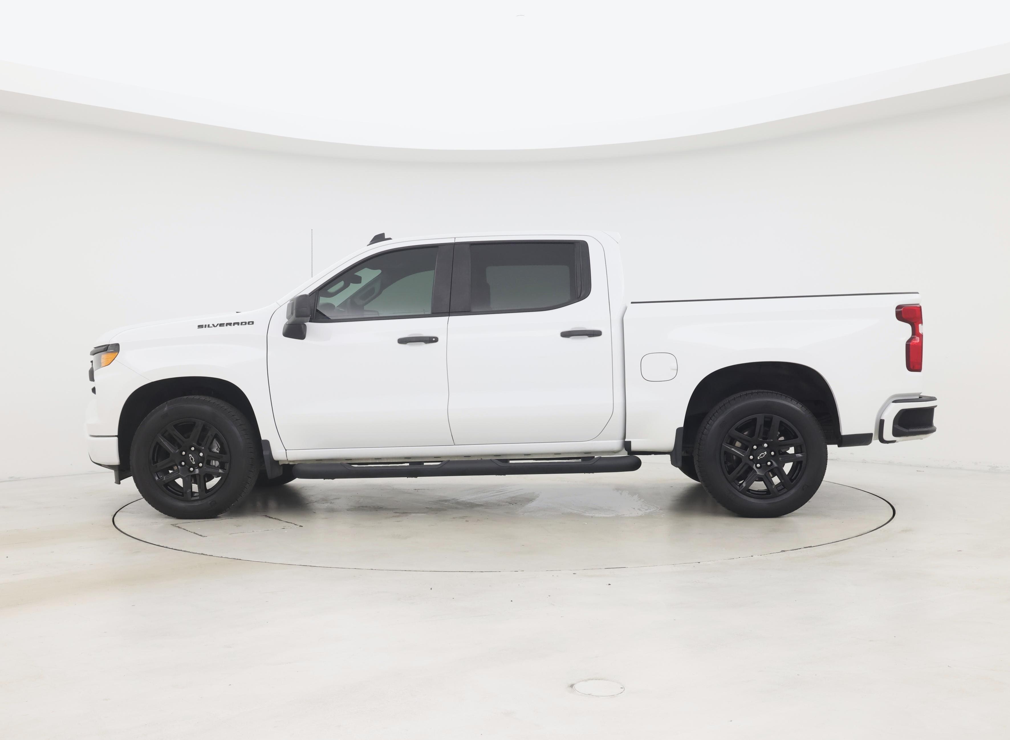 Thumbnail: 2024 Chevrolet Silverado 1500 - 3