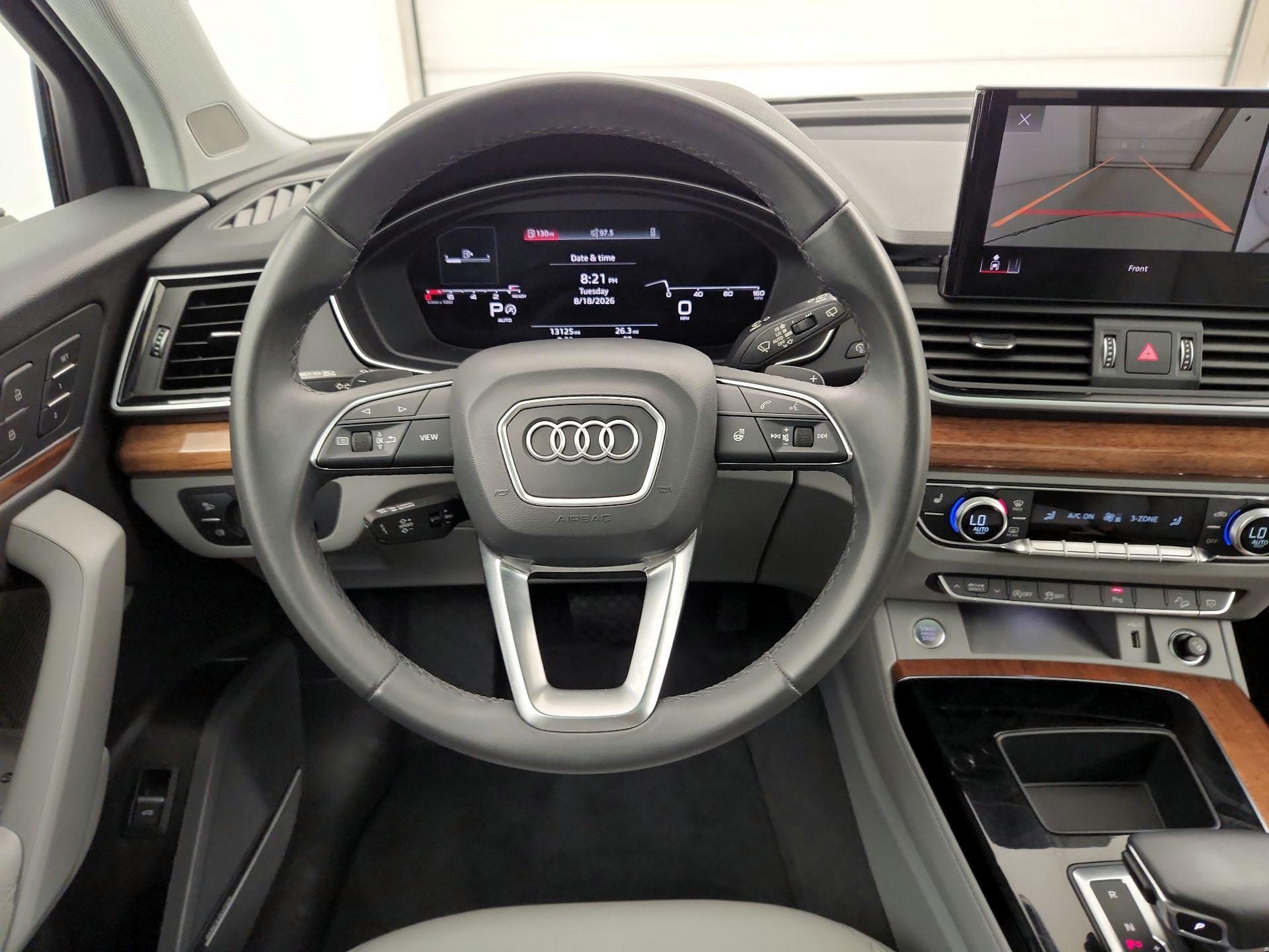 Thumbnail: 2023 Audi Q5 - 10