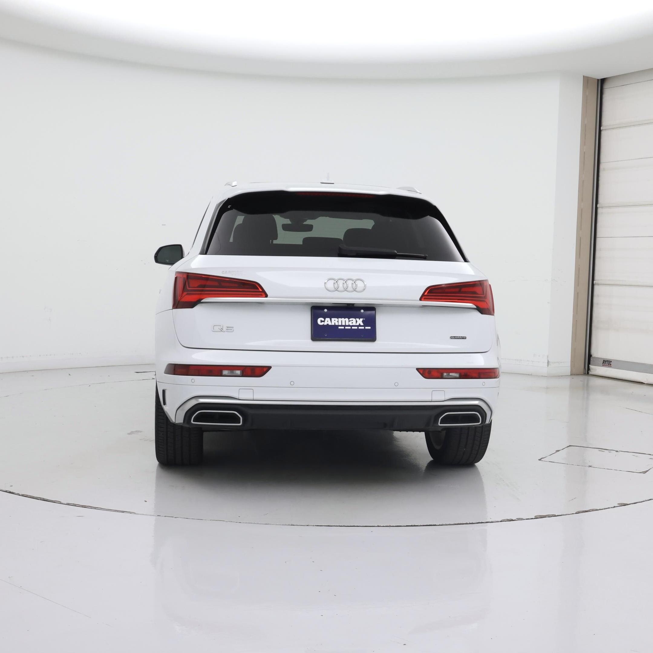 Thumbnail: 2023 Audi Q5 - 6