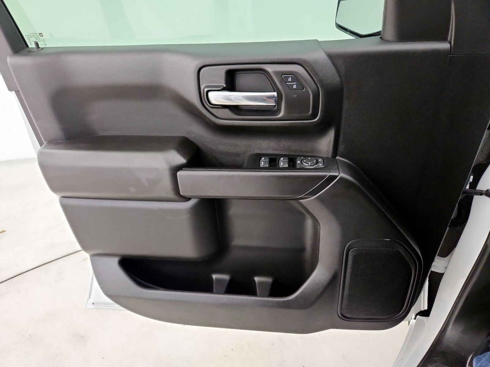 2024 Chevrolet Silverado 1500 Custom - Photo 13