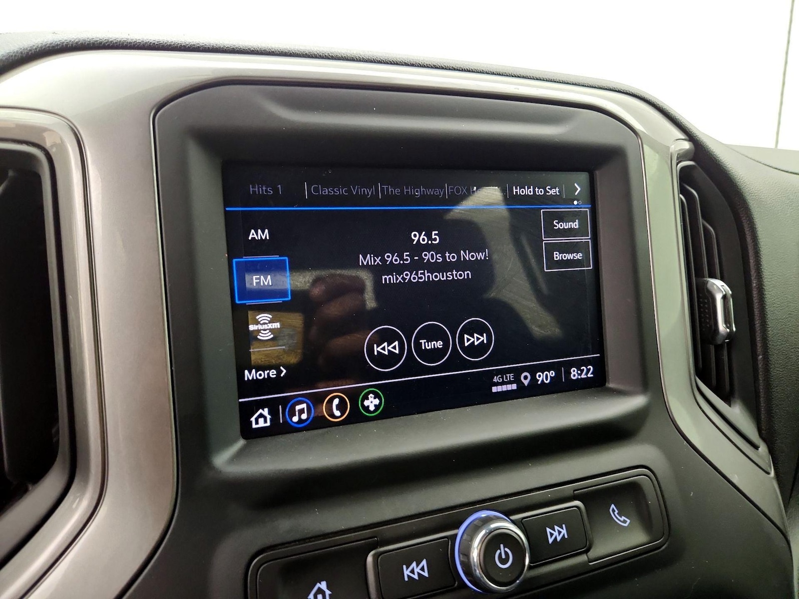 2024 Chevrolet Silverado 1500 Custom - Photo 16