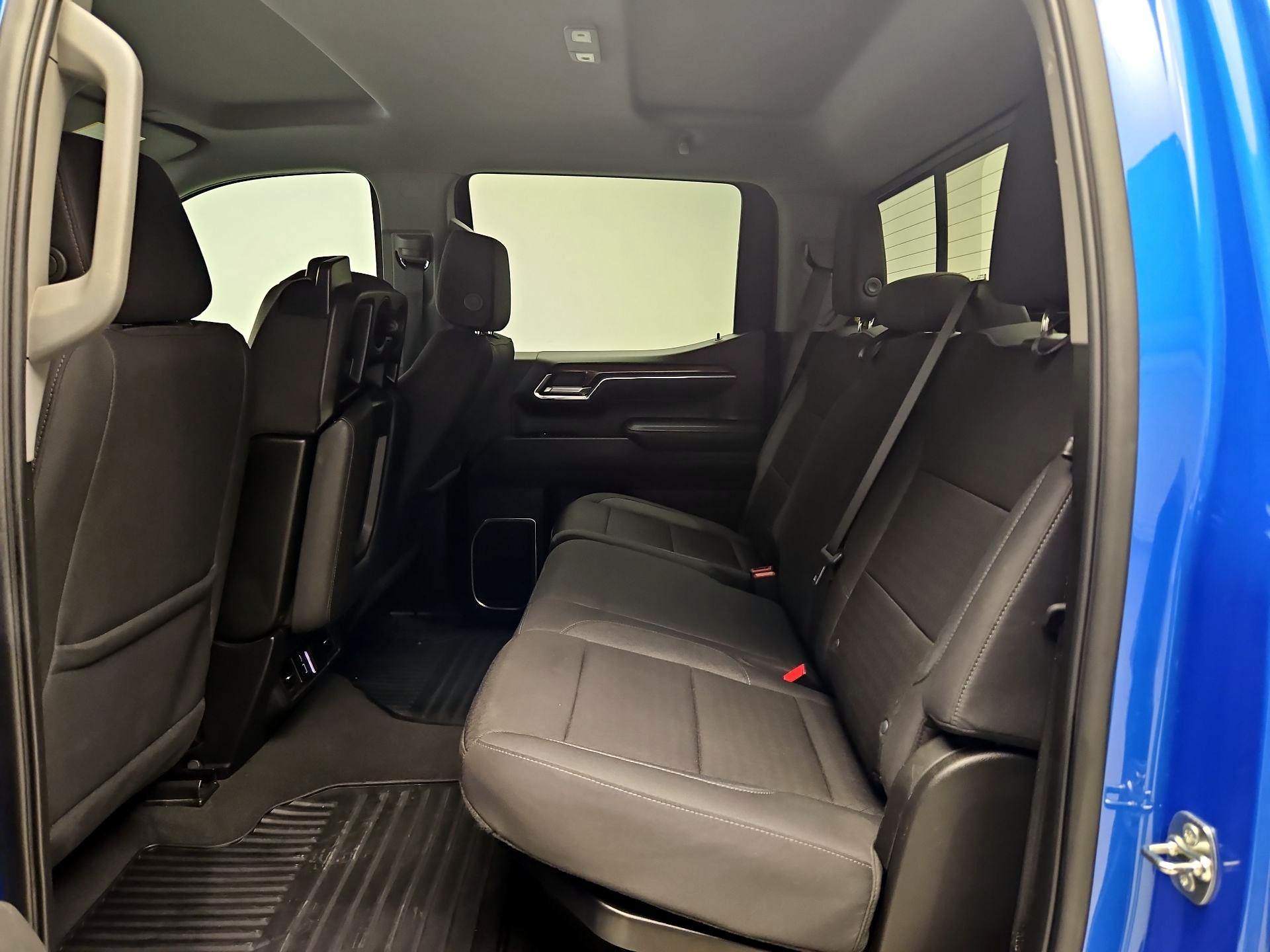 Thumbnail: 2025 Chevrolet Silverado 1500 - 20