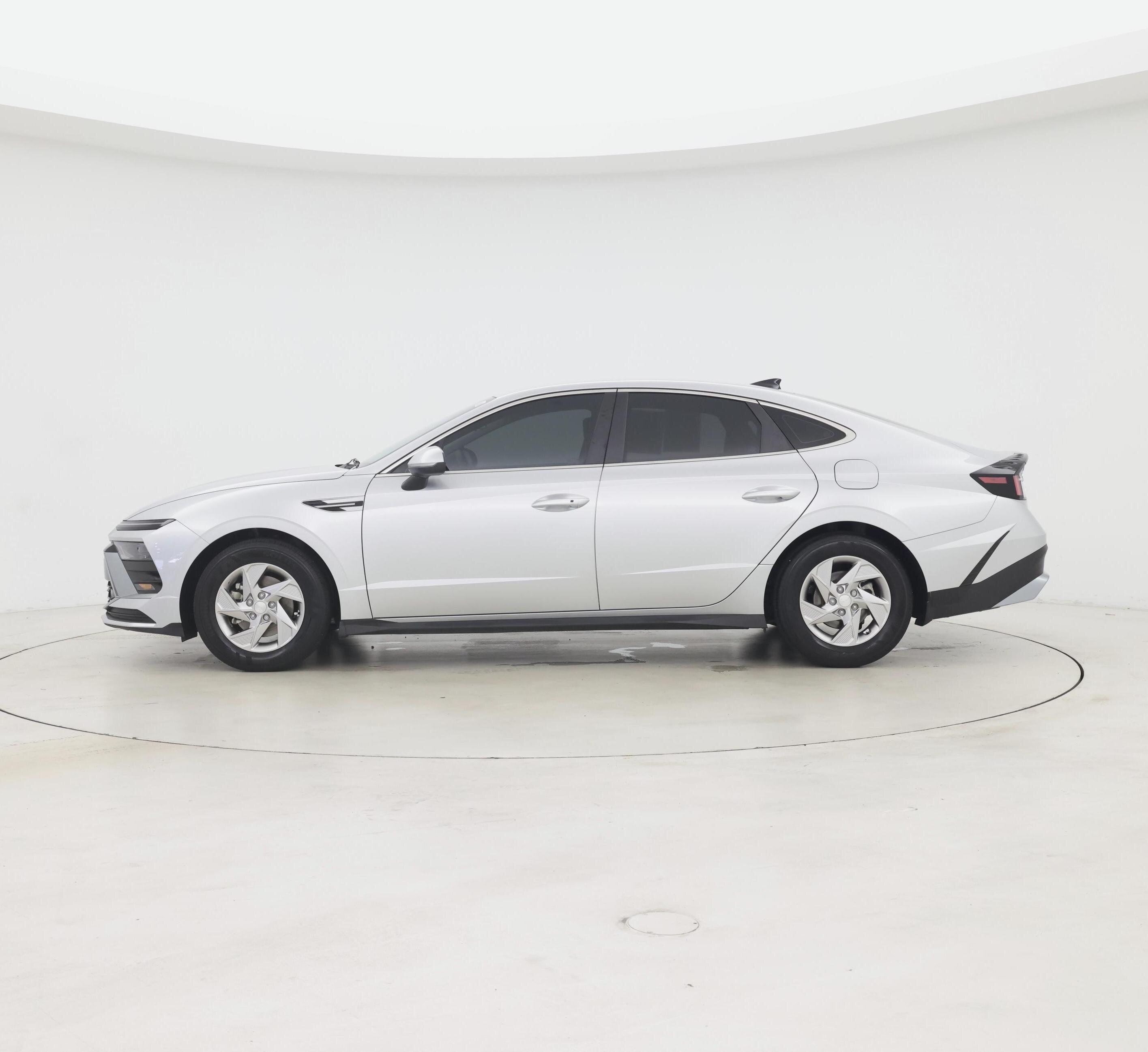 Thumbnail: 2025 Hyundai Sonata - 3