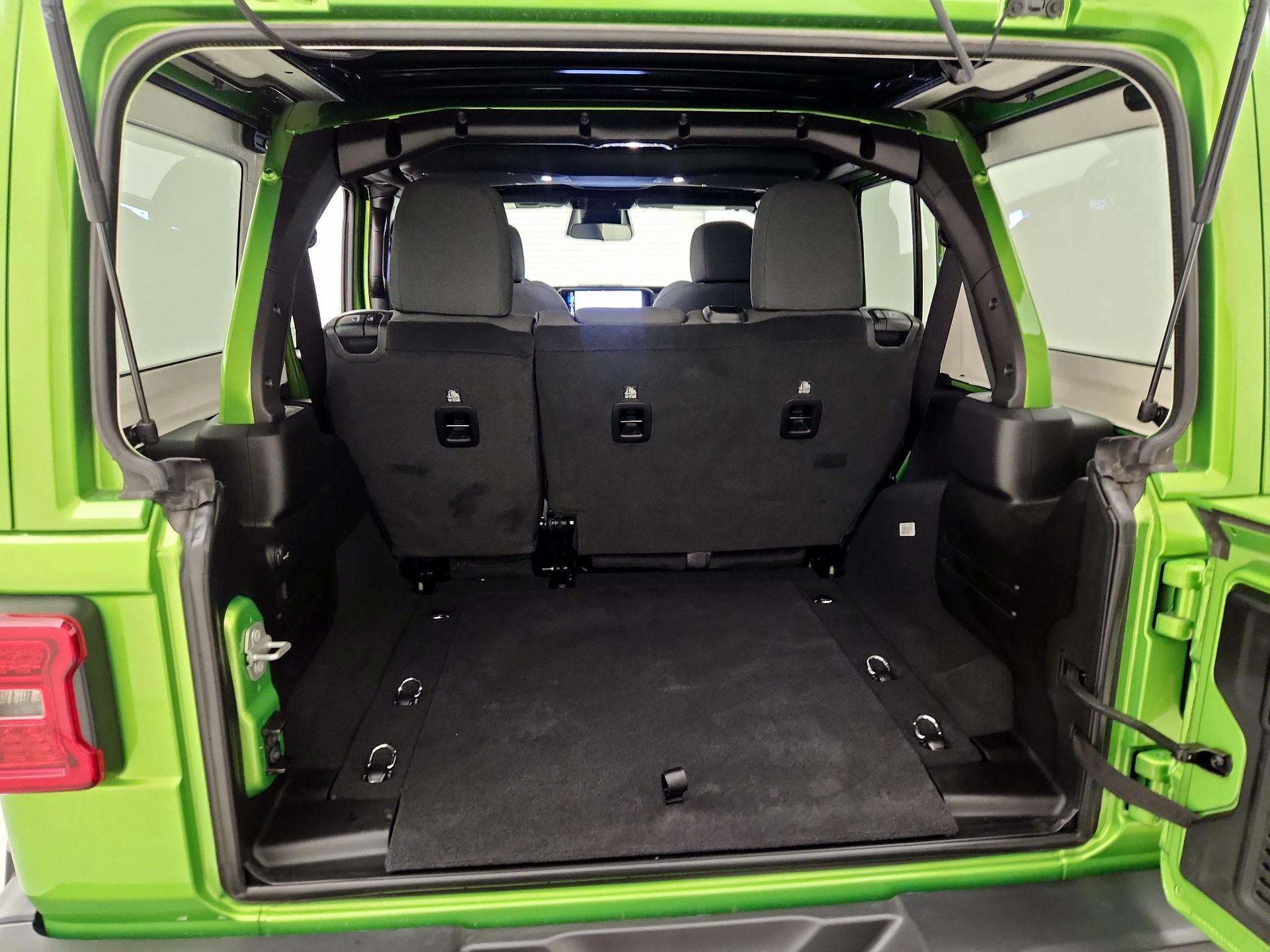 Thumbnail: 2025 Jeep Wrangler - 20