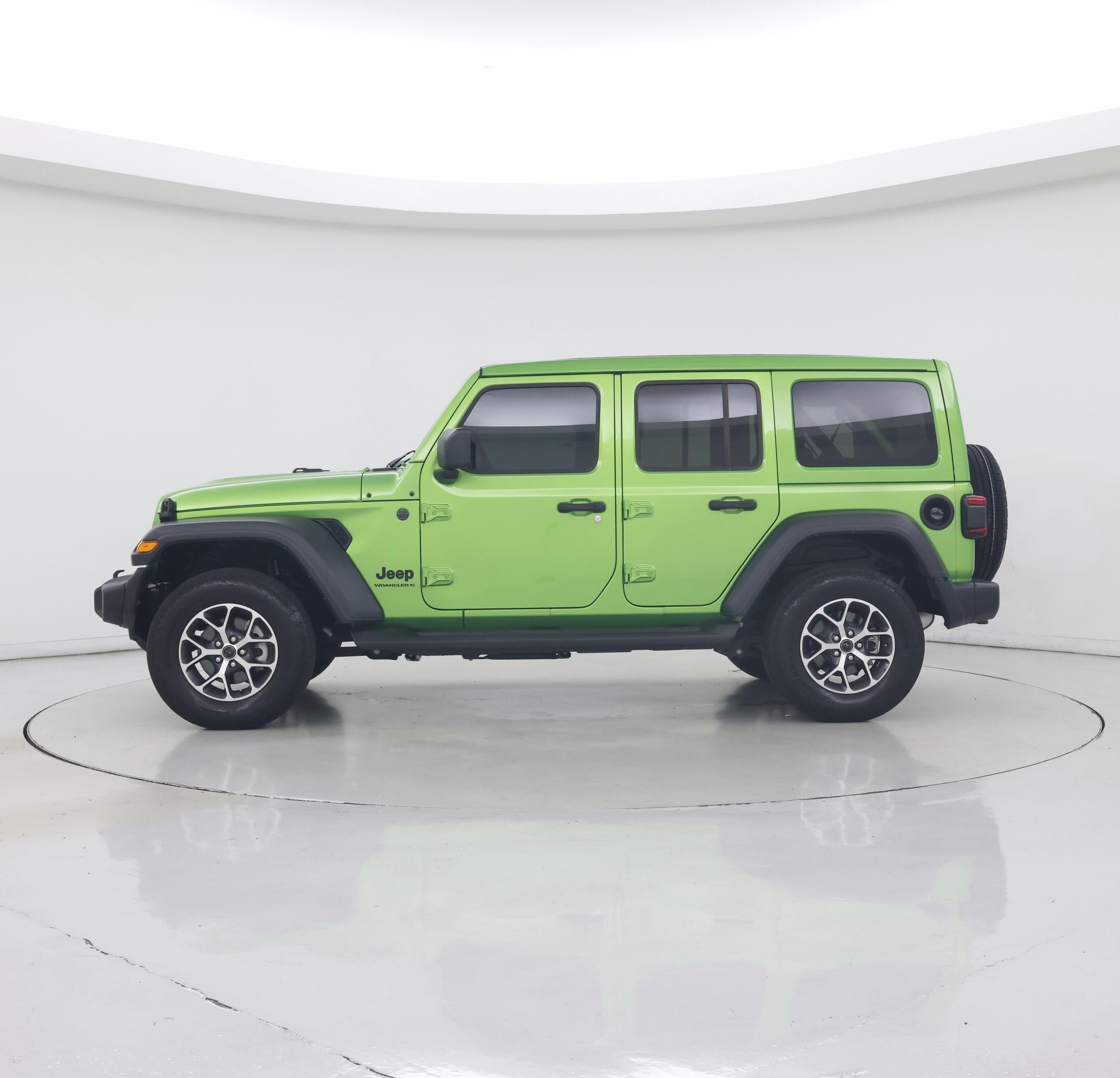Thumbnail: 2025 Jeep Wrangler - 3