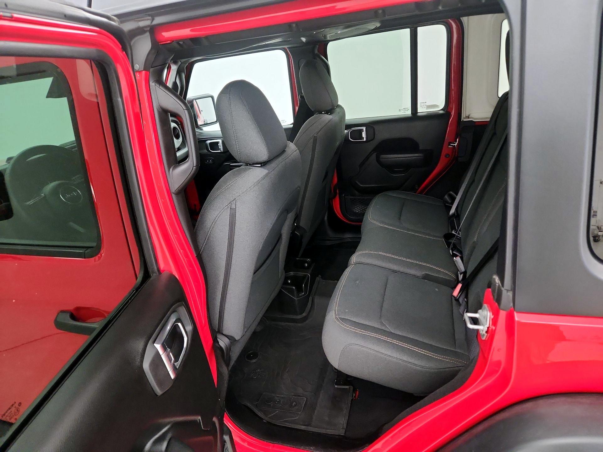 Thumbnail: 2025 Jeep Wrangler - 19
