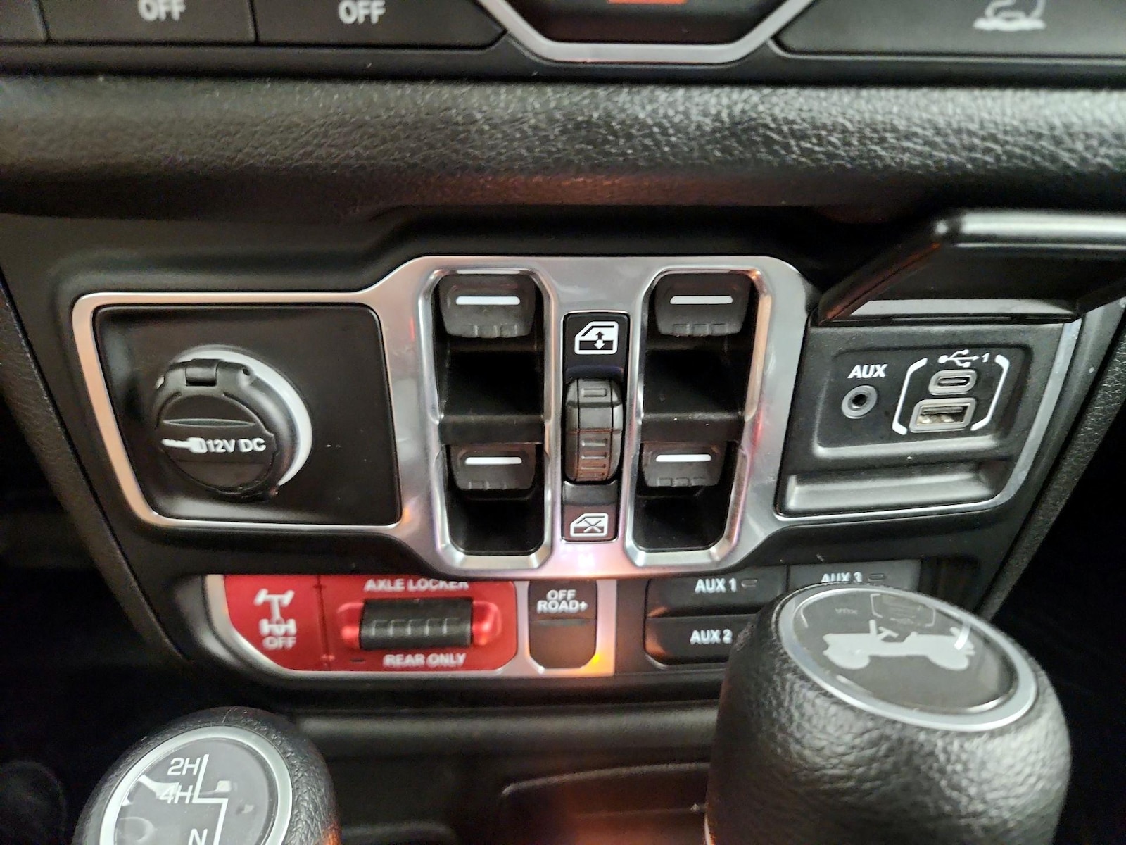 2025 Jeep Wrangler 4-Door Willys - Photo 19