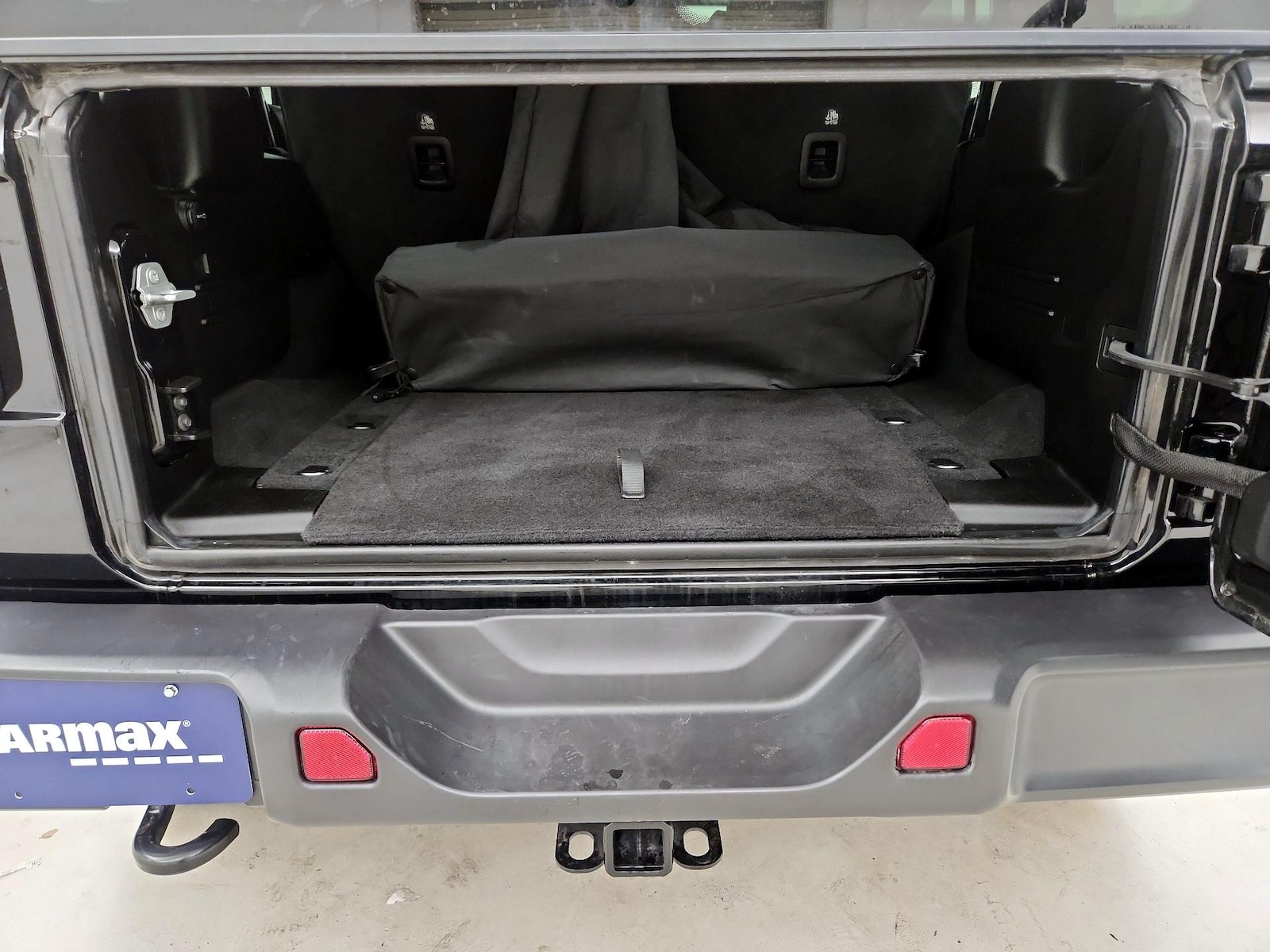 2025 Jeep Wrangler 4-Door Willys - Photo 20
