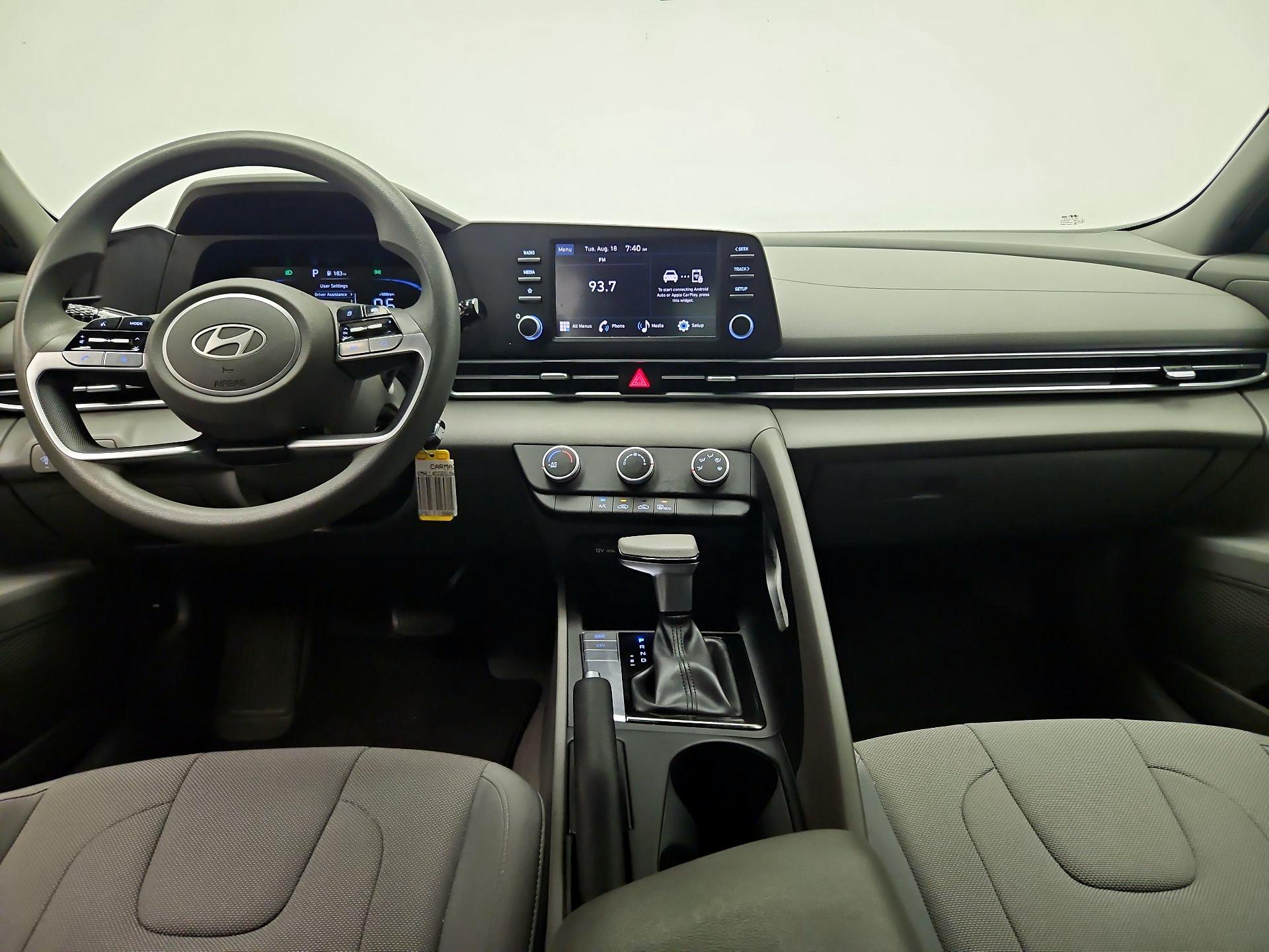 Thumbnail: 2025 Hyundai Elantra - 9