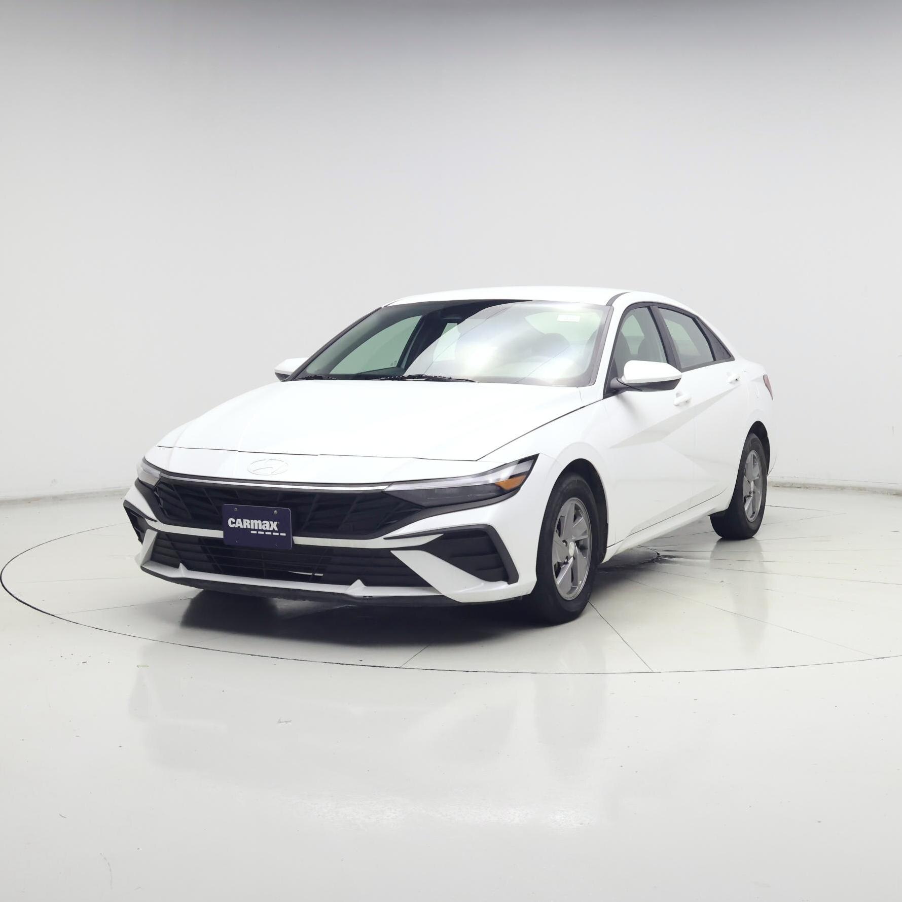 Thumbnail: 2025 Hyundai Elantra - 4
