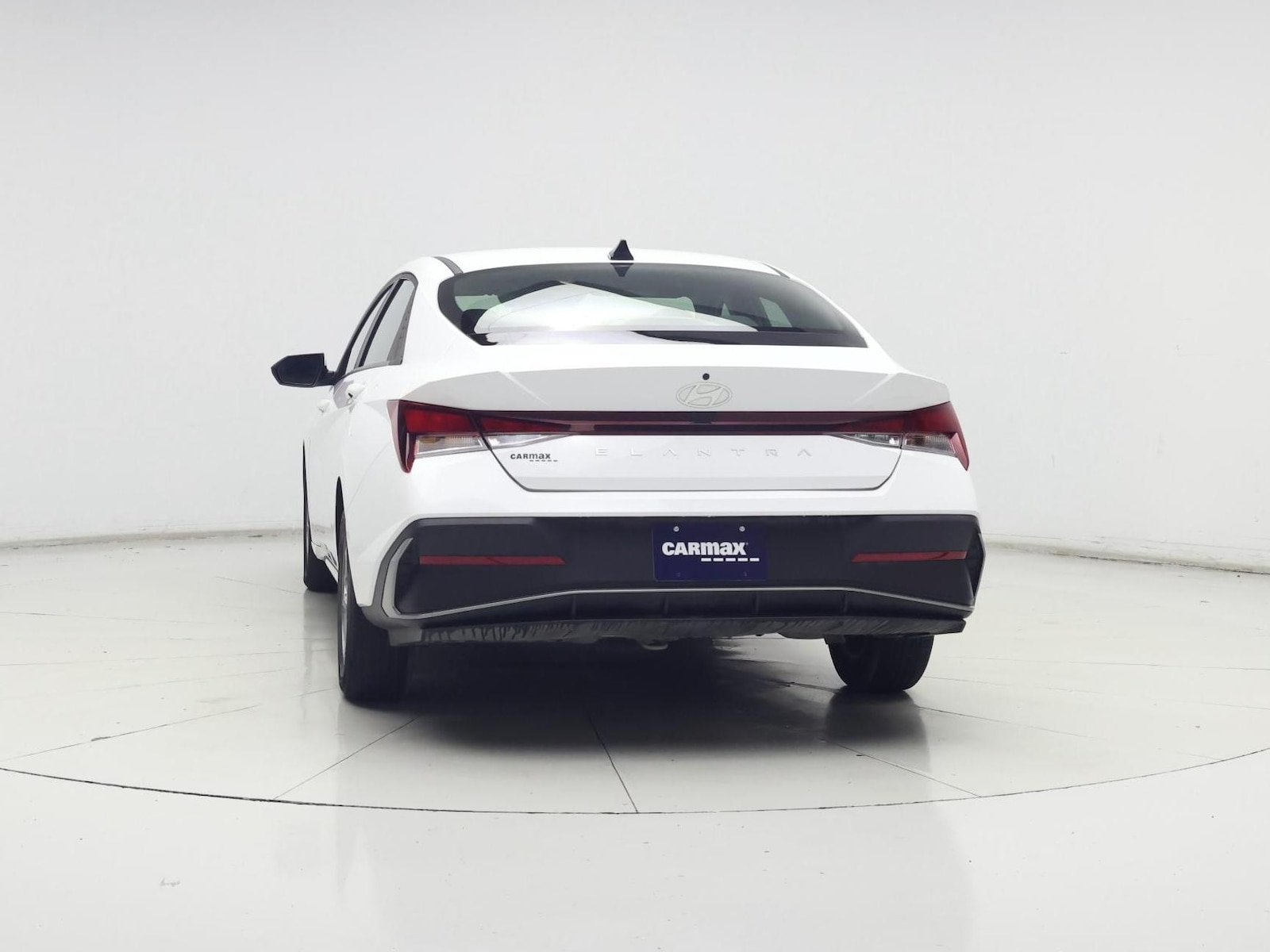 2025 Hyundai Elantra SE - Photo 7