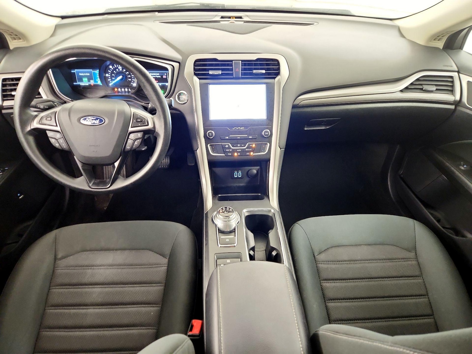 2020 Ford Fusion Hybrid SE - Photo 10