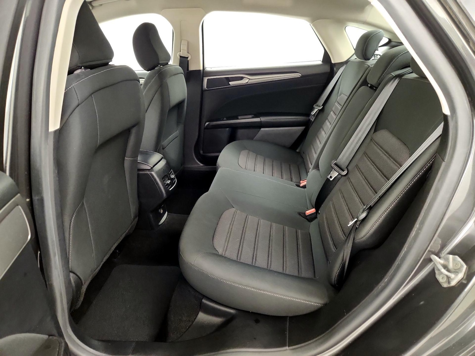 2020 Ford Fusion Hybrid SE - Photo 21