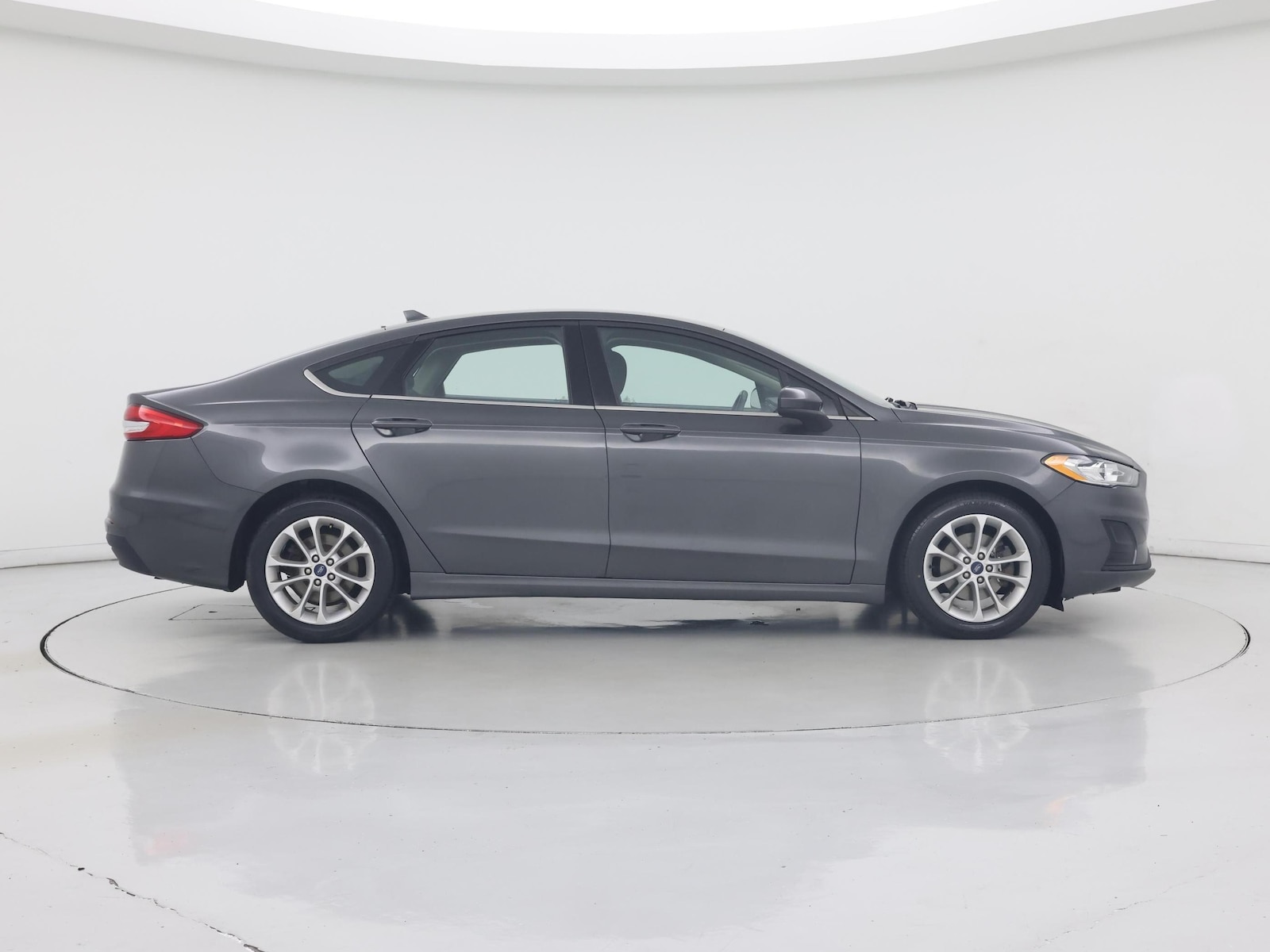 2020 Ford Fusion Hybrid SE - Photo 8