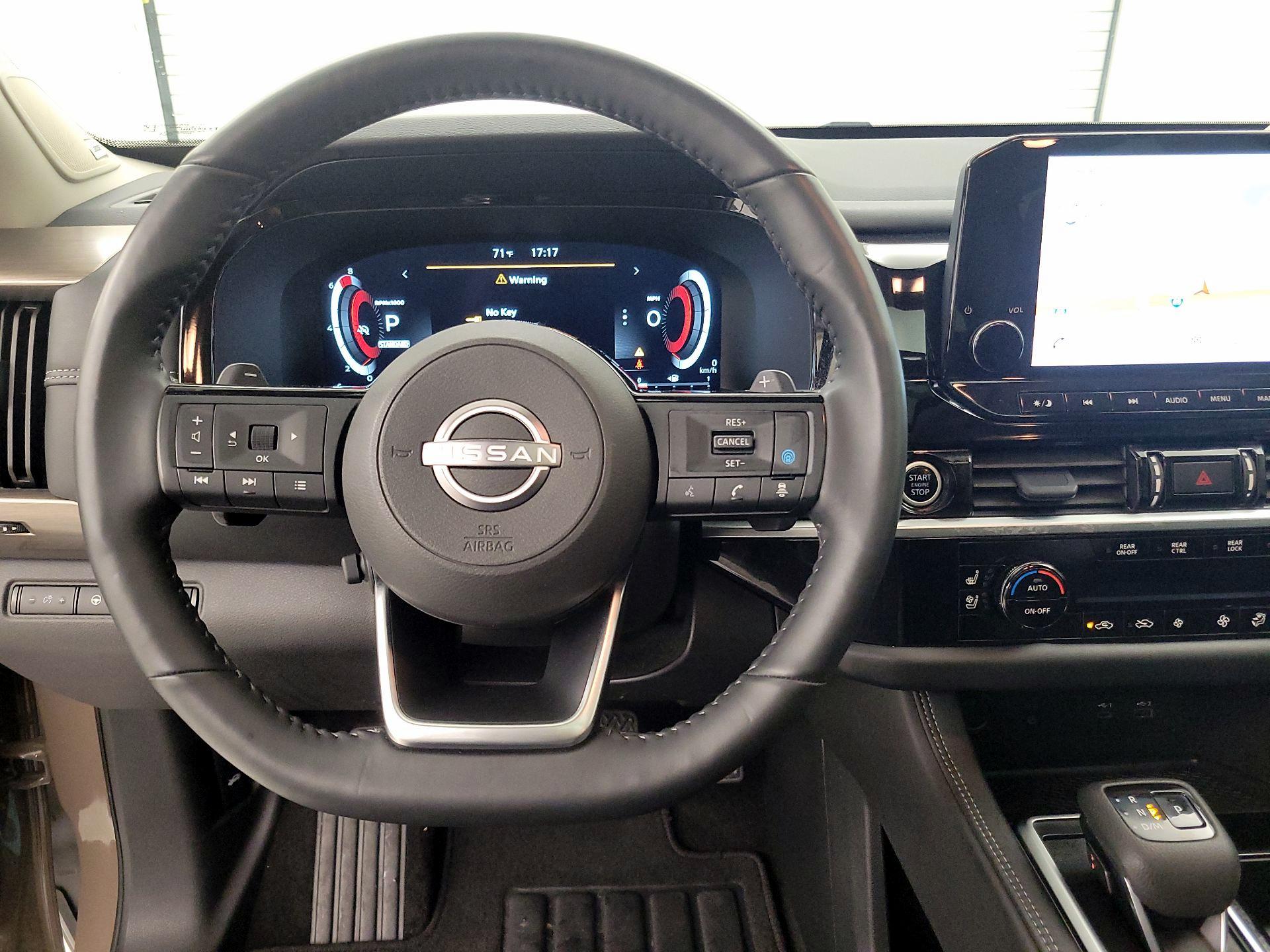 Thumbnail: 2024 Nissan Pathfinder - 10
