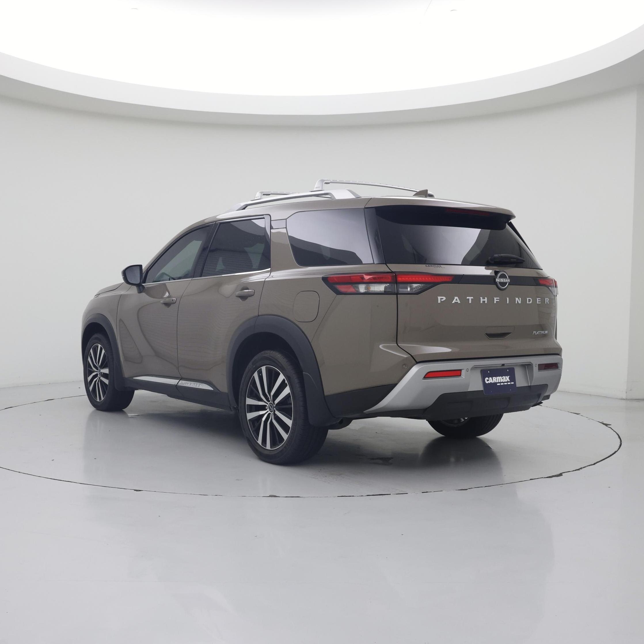 Thumbnail: 2024 Nissan Pathfinder - 2