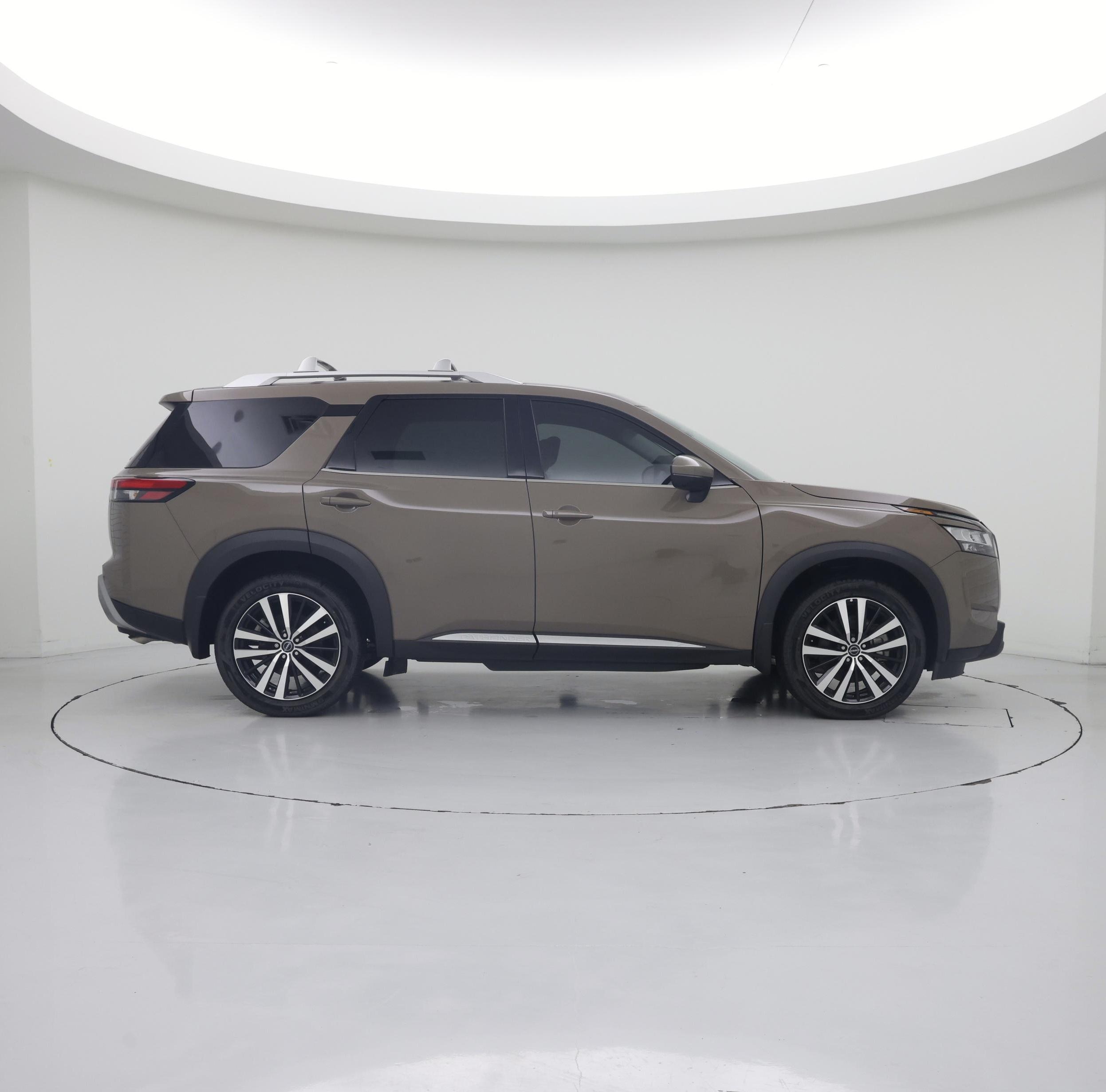 Thumbnail: 2024 Nissan Pathfinder - 7