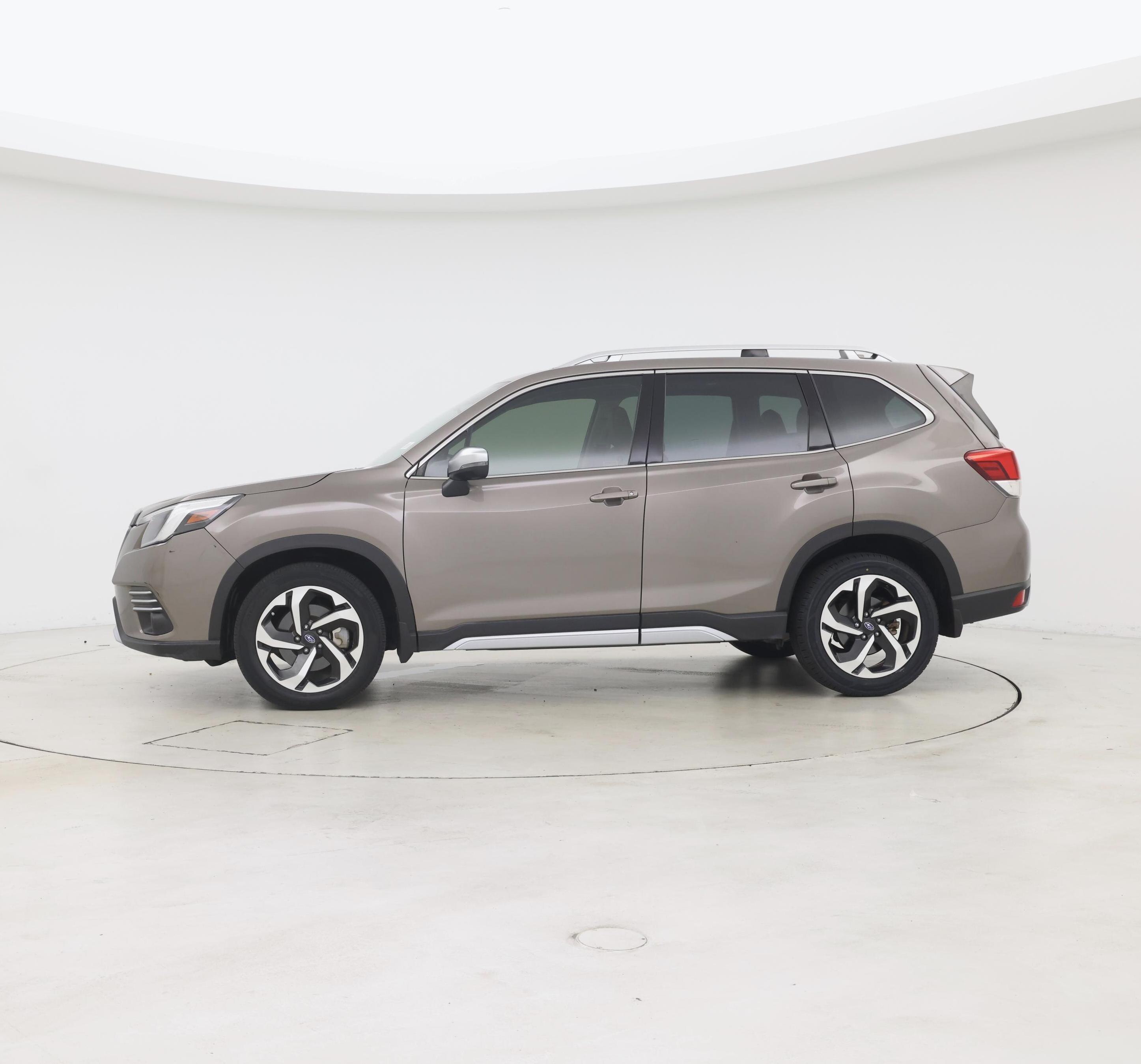 Thumbnail: 2023 Subaru Forester - 3