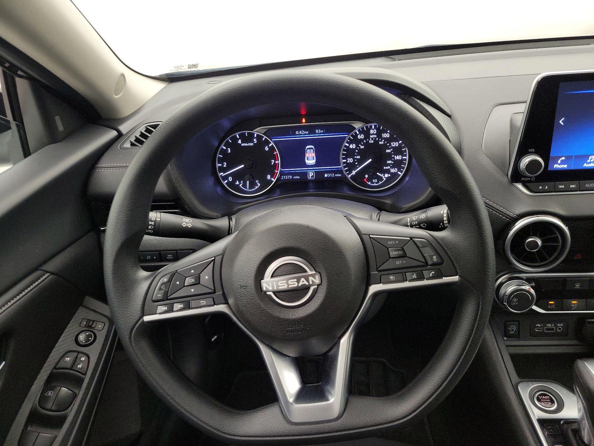 Thumbnail: 2025 Nissan Sentra - 10