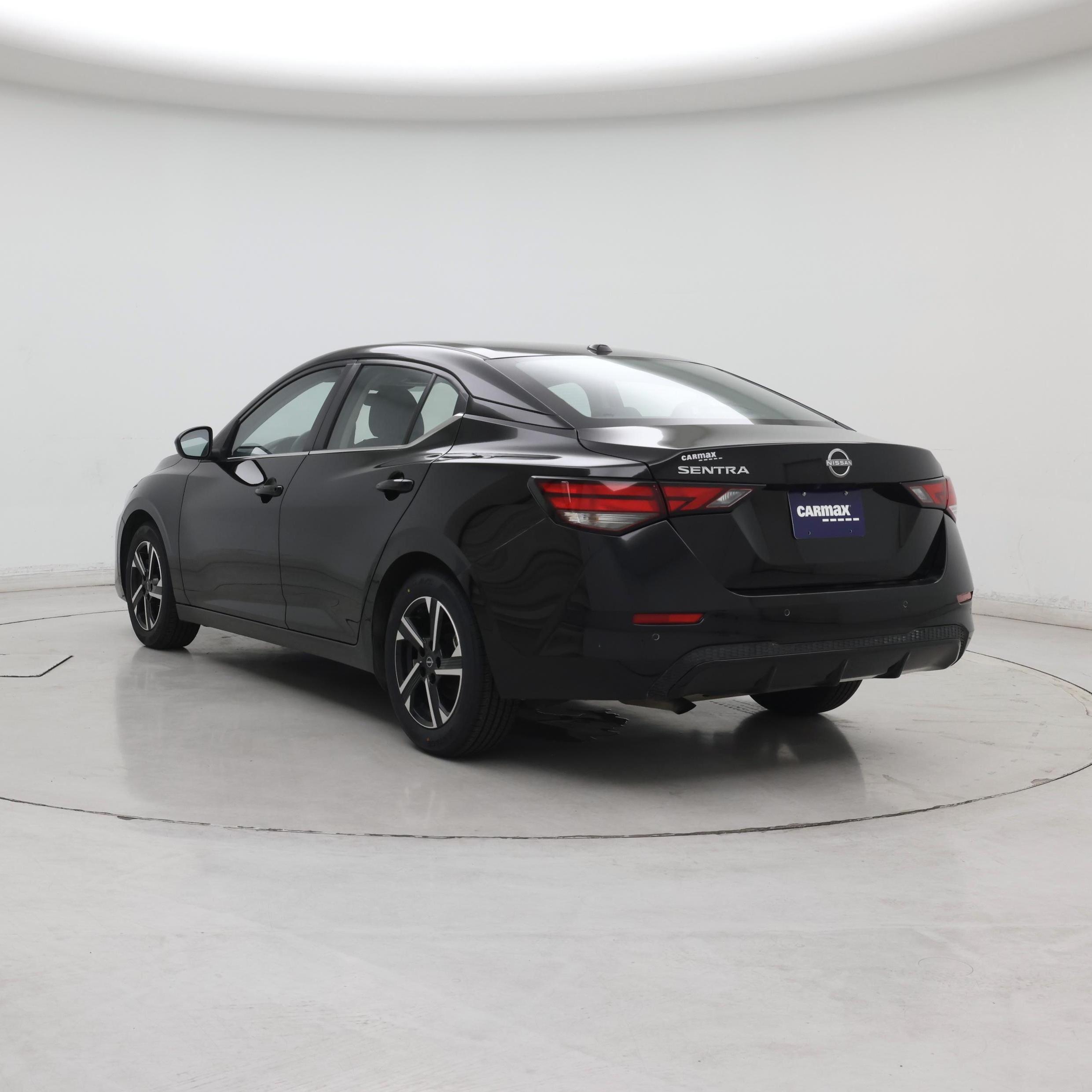 Thumbnail: 2025 Nissan Sentra - 2