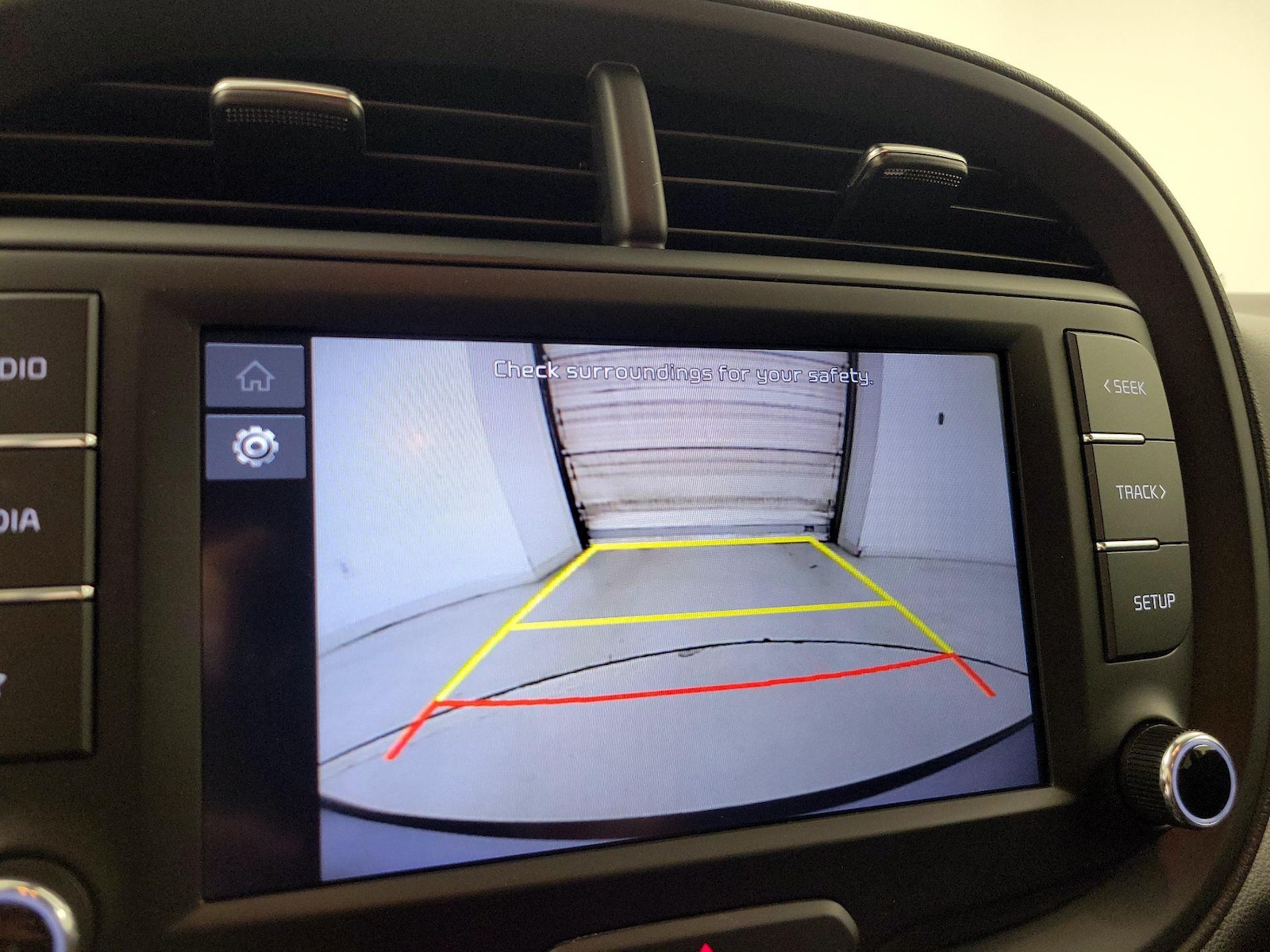 2025 Kia Soul LX - Photo 15