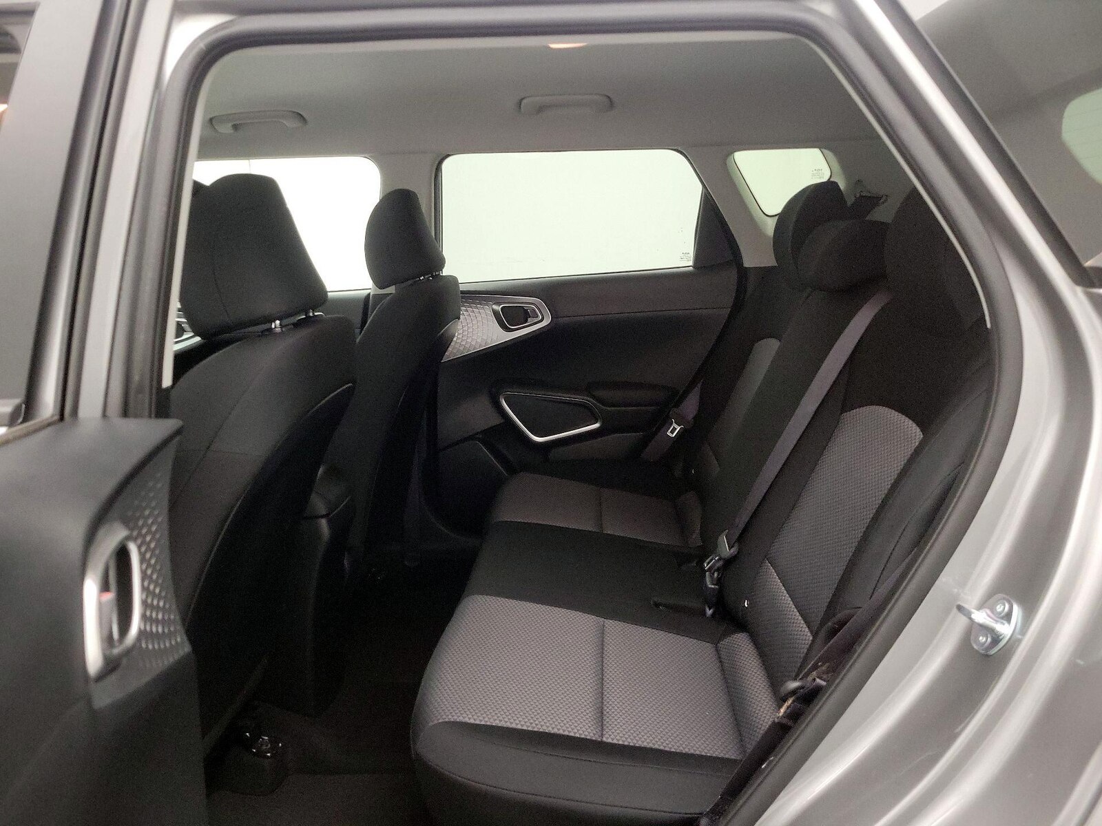2025 Kia Soul LX - Photo 20