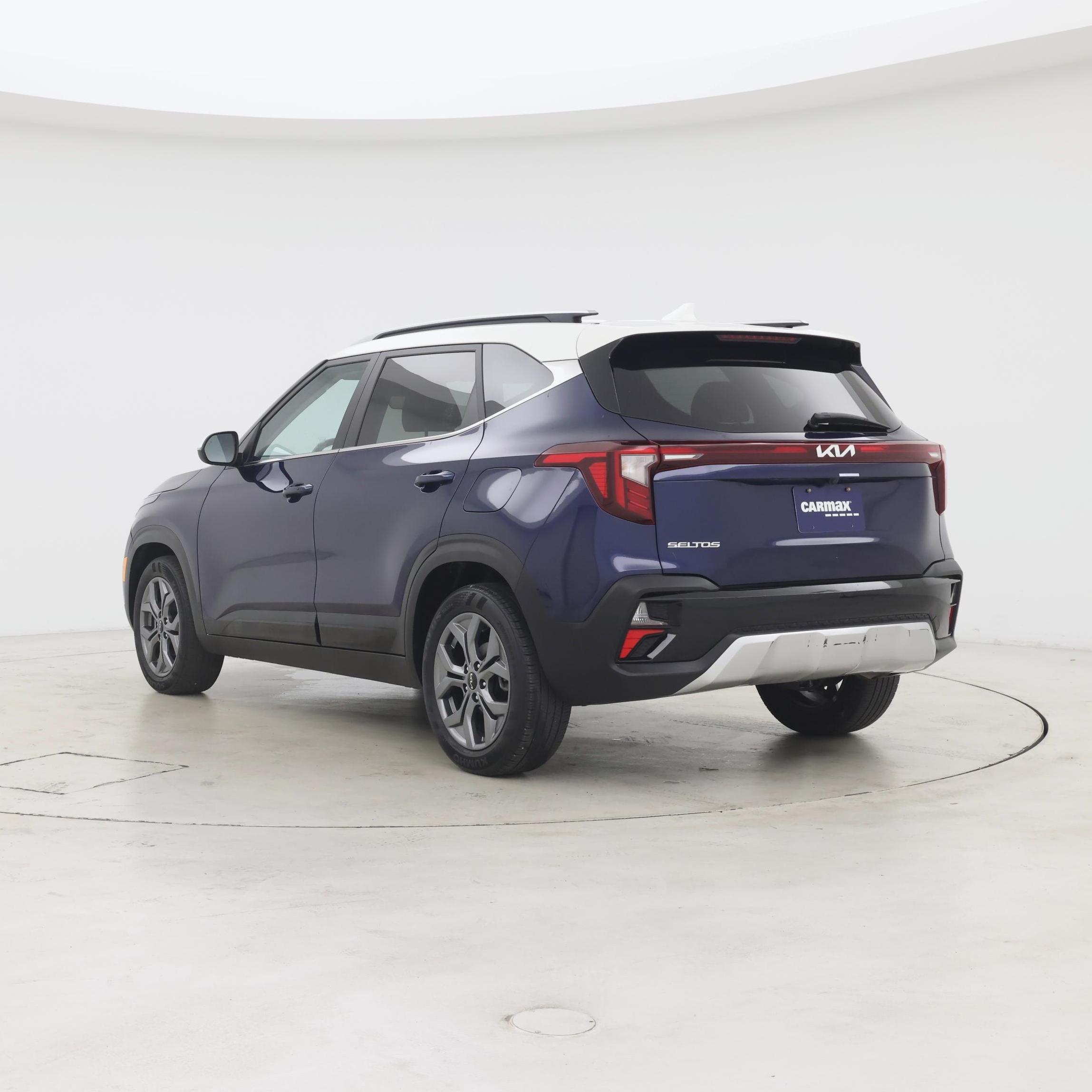 Thumbnail: 2024 Kia Seltos - 2