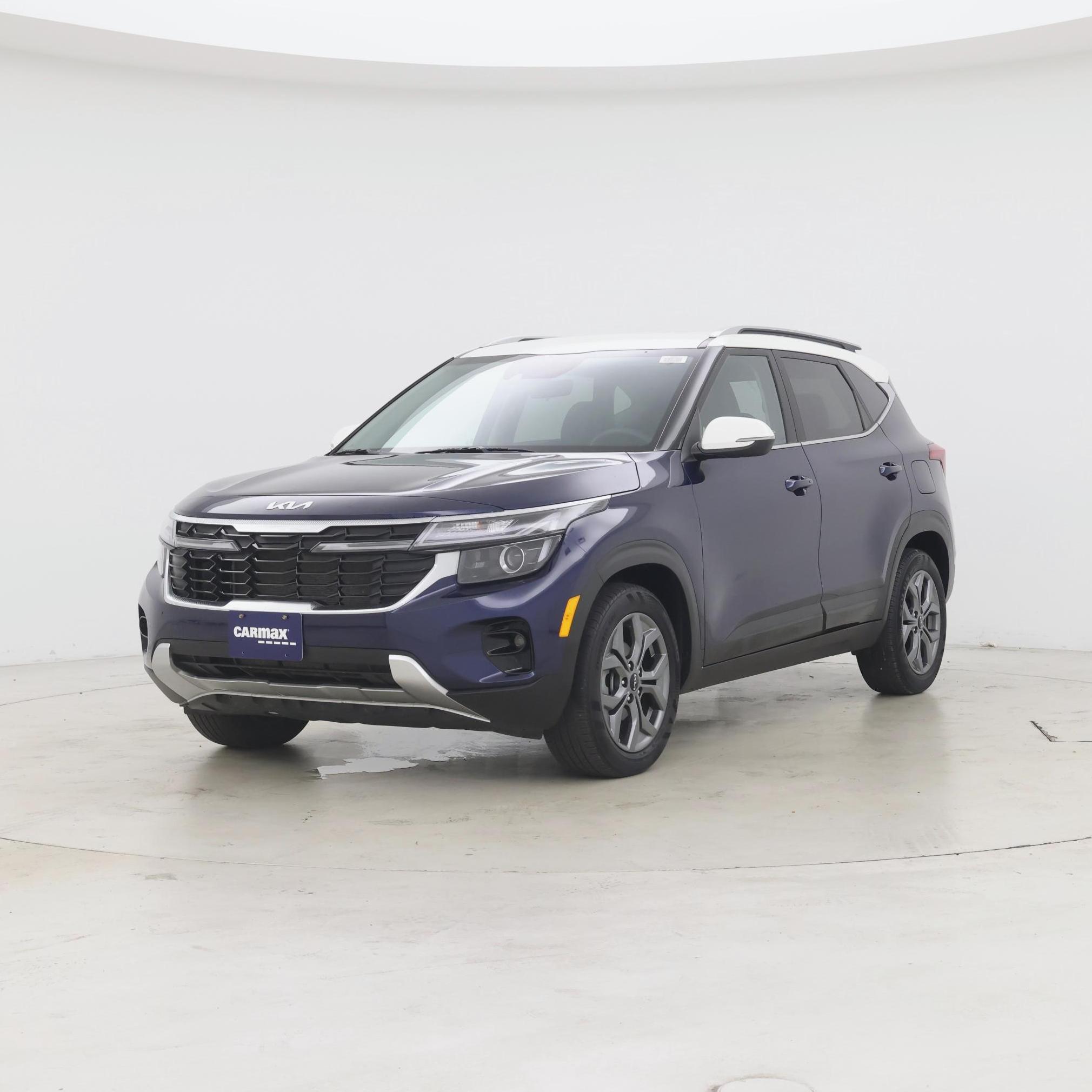 Thumbnail: 2024 Kia Seltos - 4