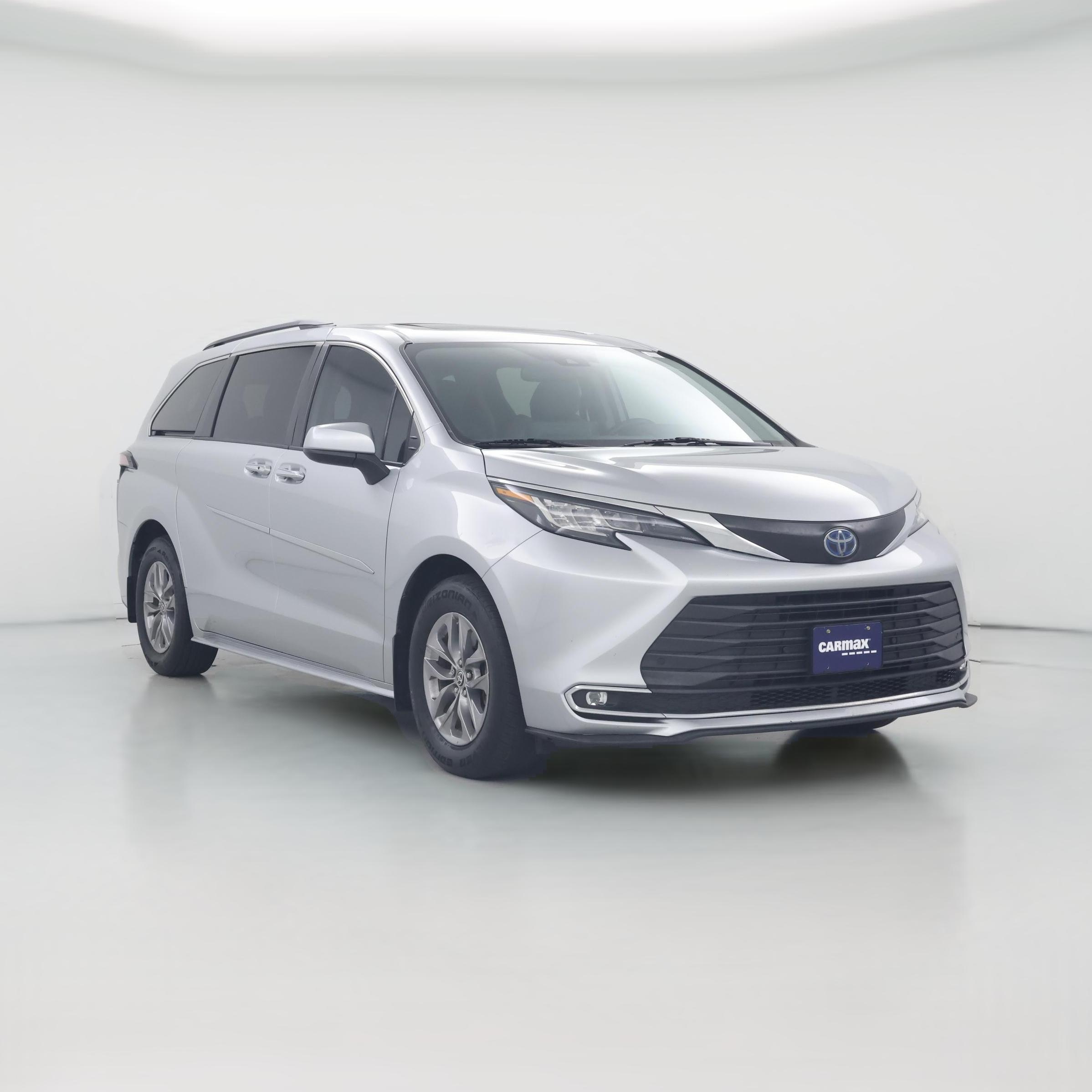 Thumbnail: 2022 Toyota Sienna - 1