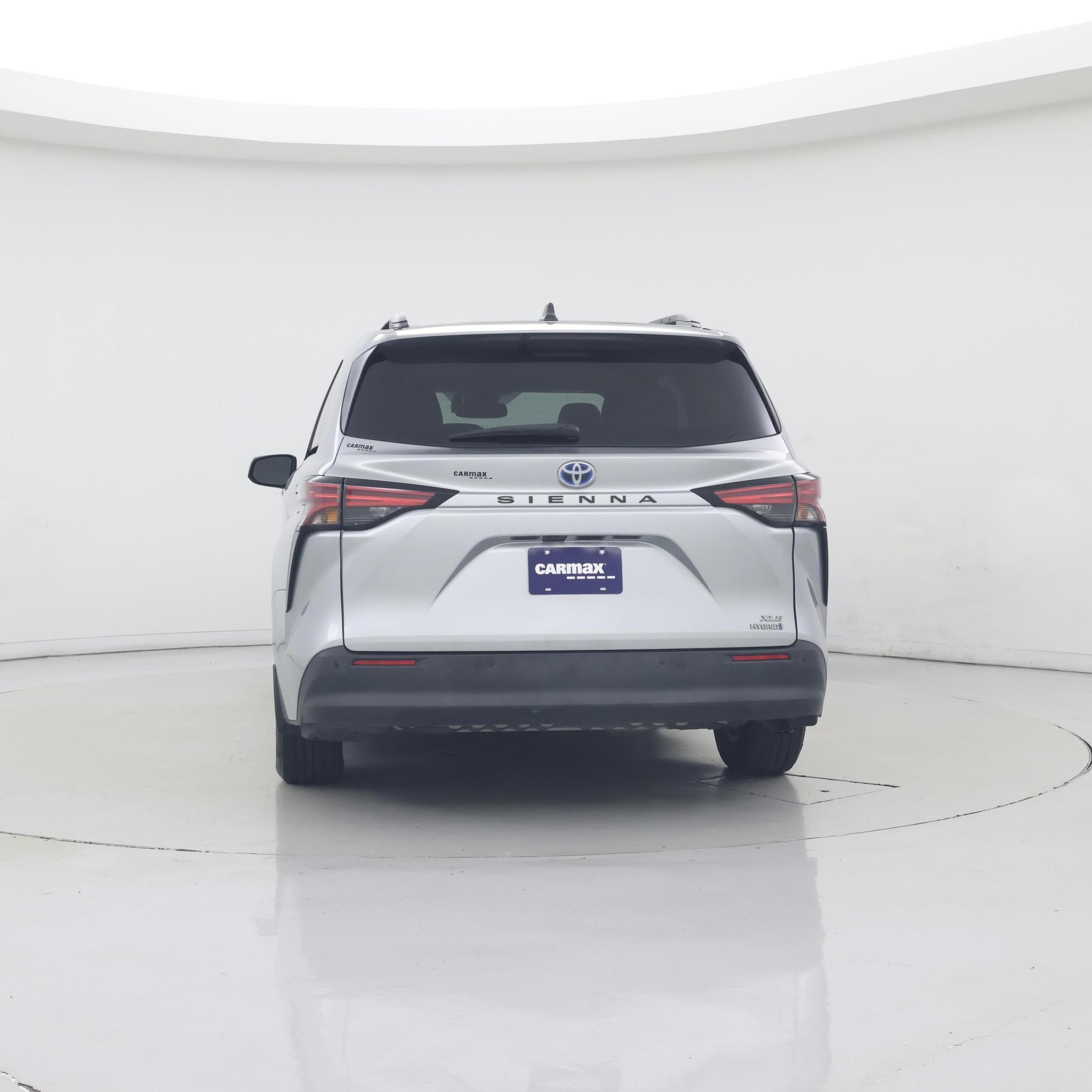 Thumbnail: 2022 Toyota Sienna - 6