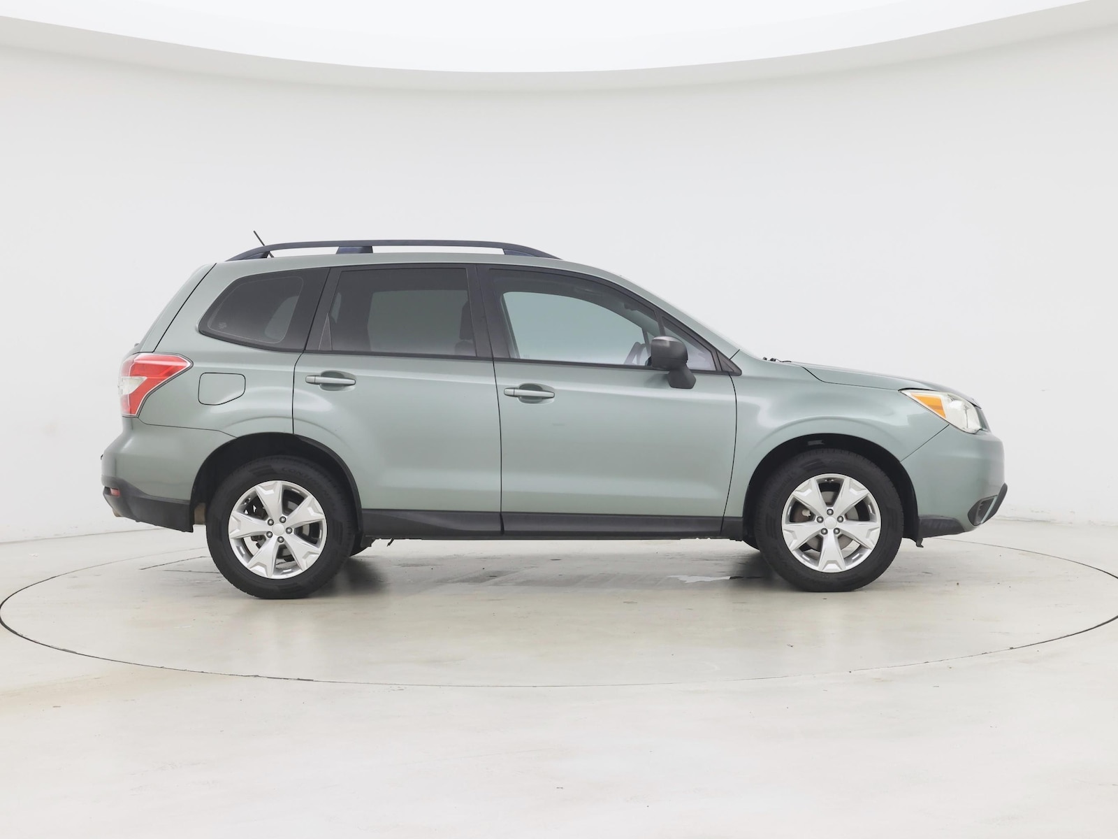 2015 Subaru Forester i - Photo 8