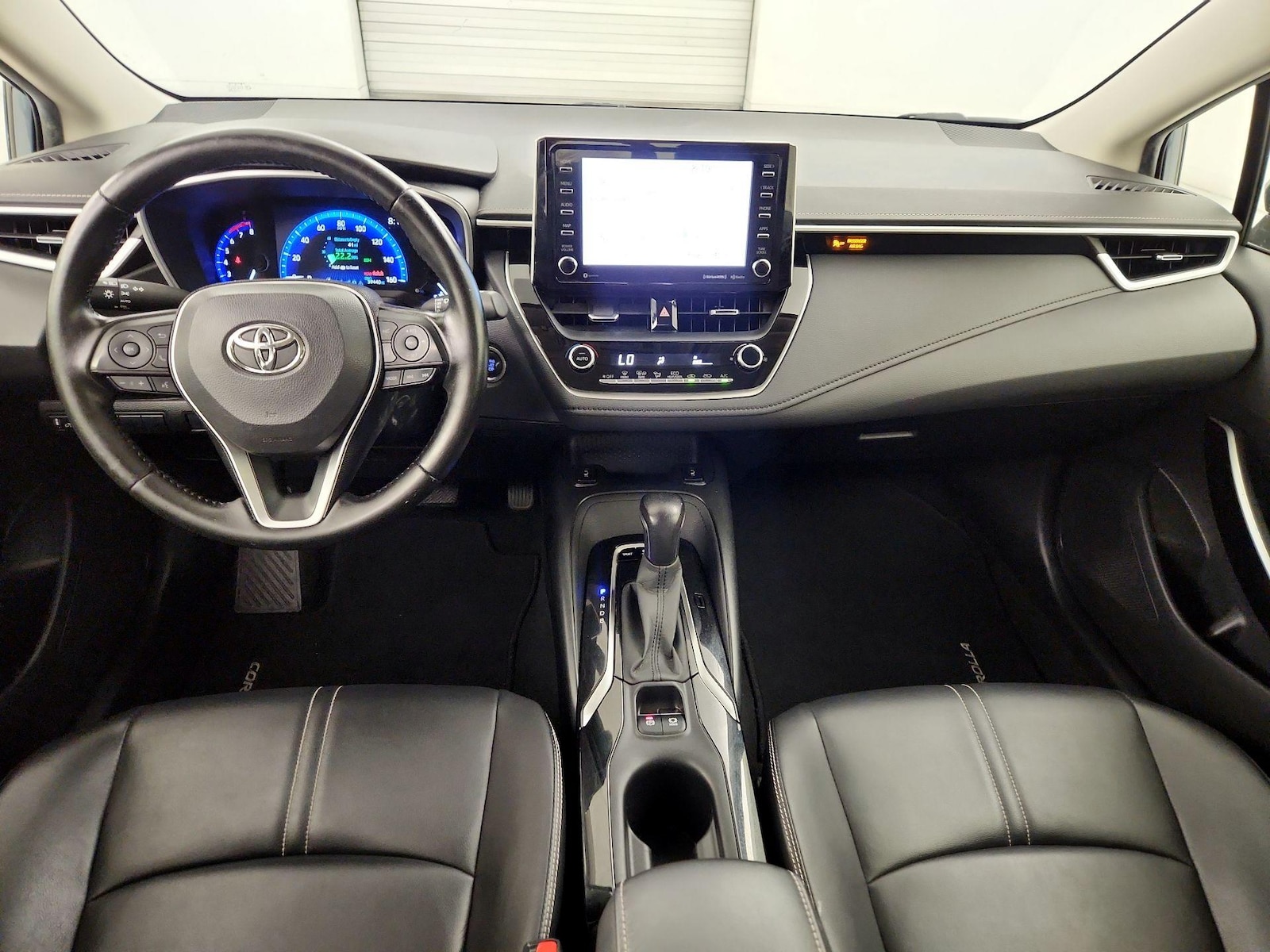 2020 Toyota Corolla XLE - Photo 10