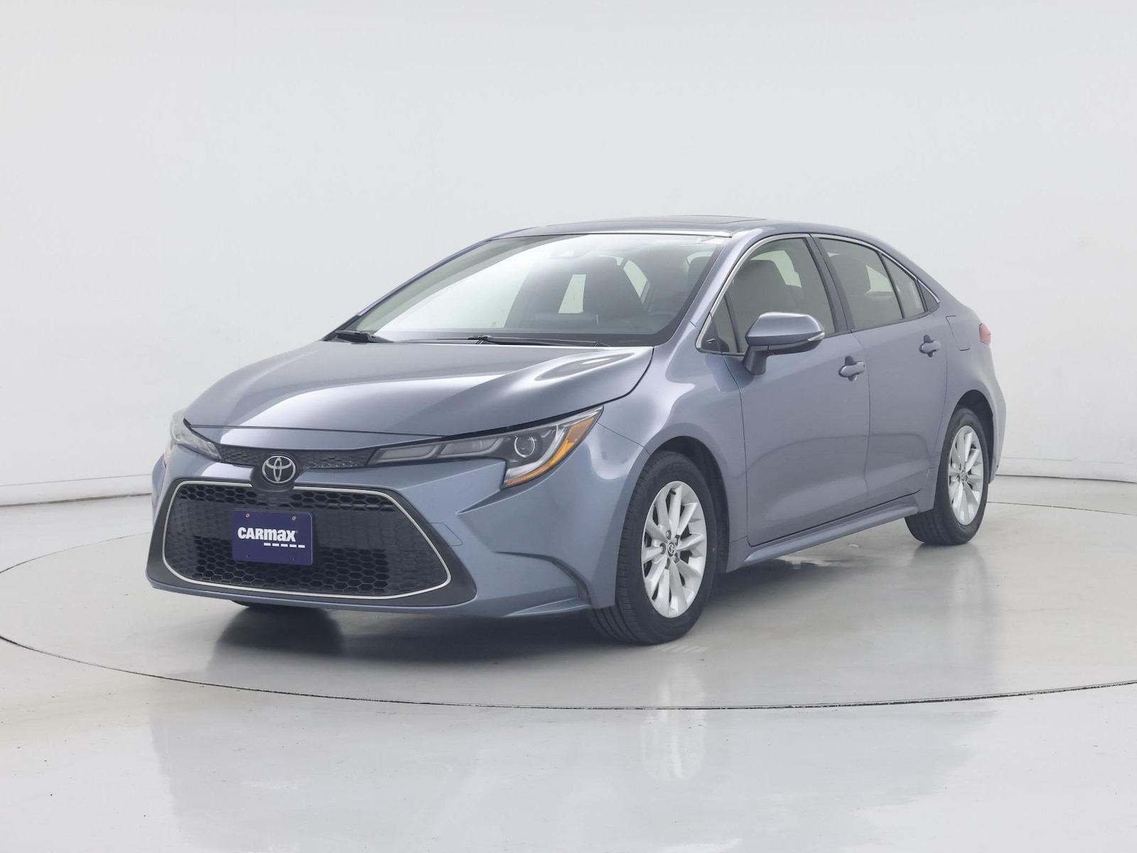 2020 Toyota Corolla XLE - Photo 5