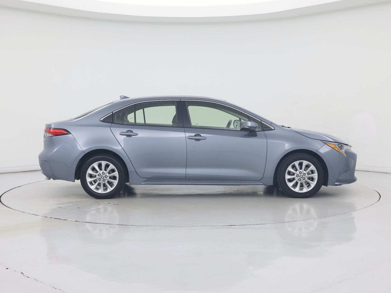 2020 Toyota Corolla XLE - Photo 8