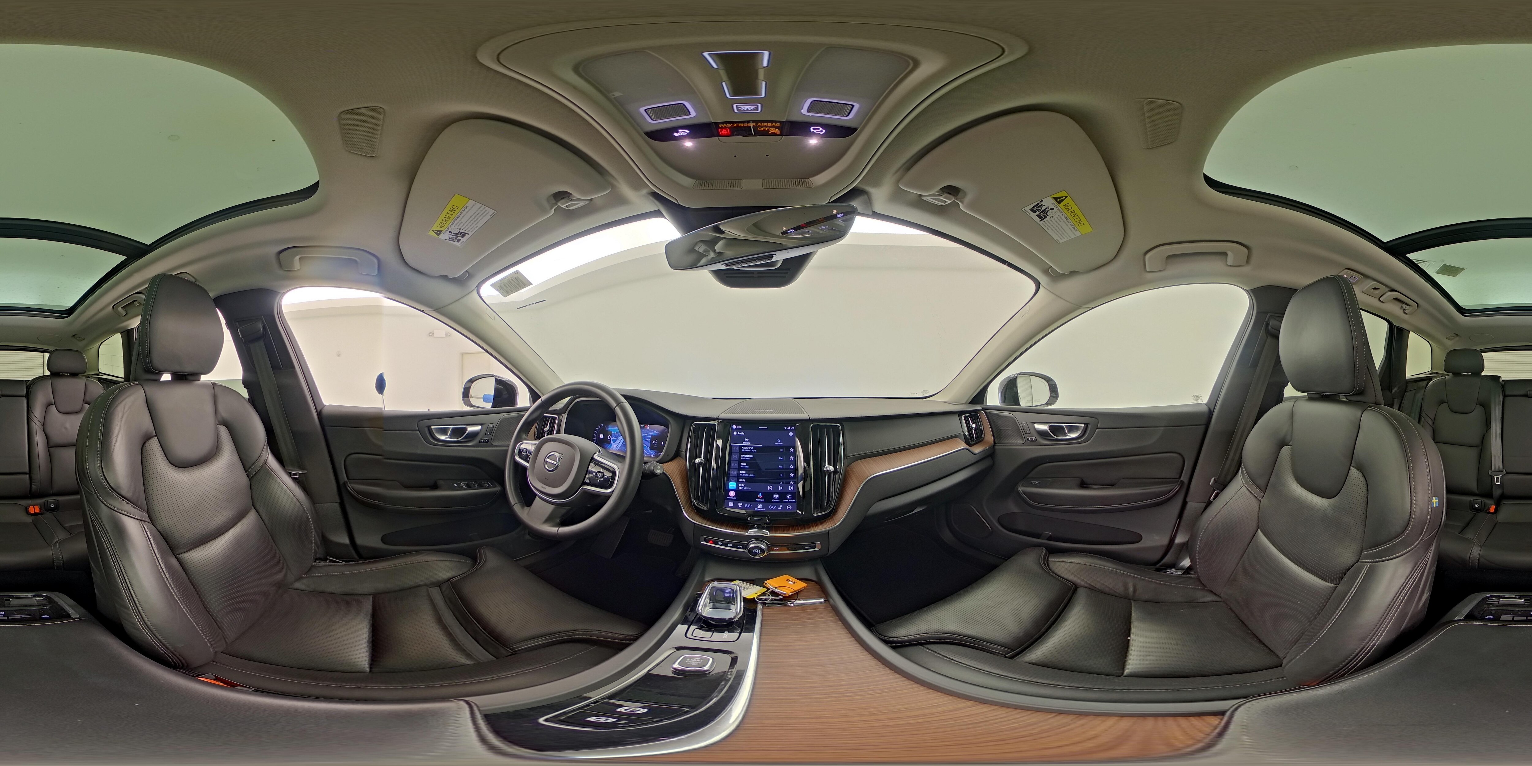 2023 Volvo XC60 Ultimate - Photo 25