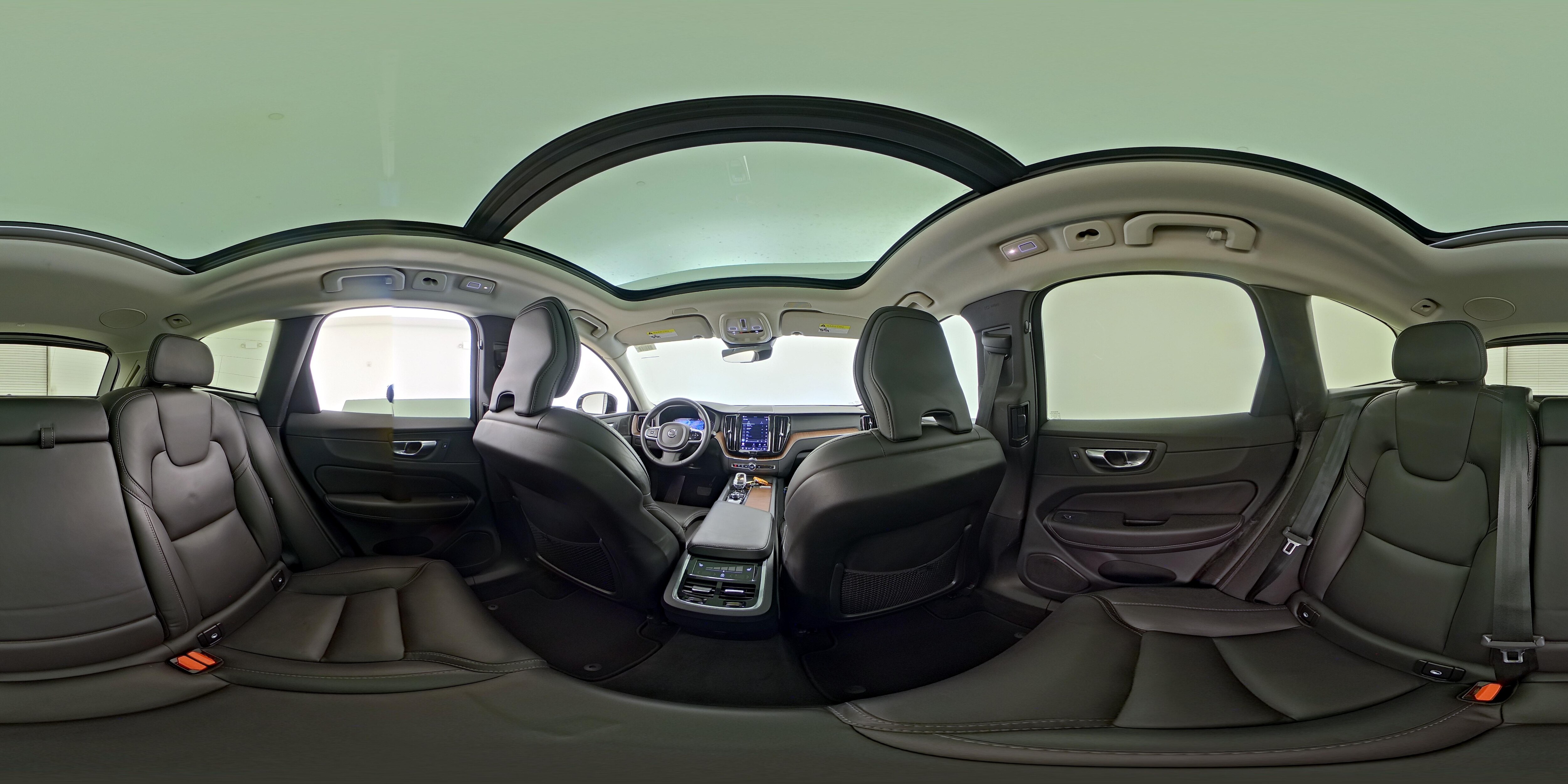 2023 Volvo XC60 Ultimate - Photo 26