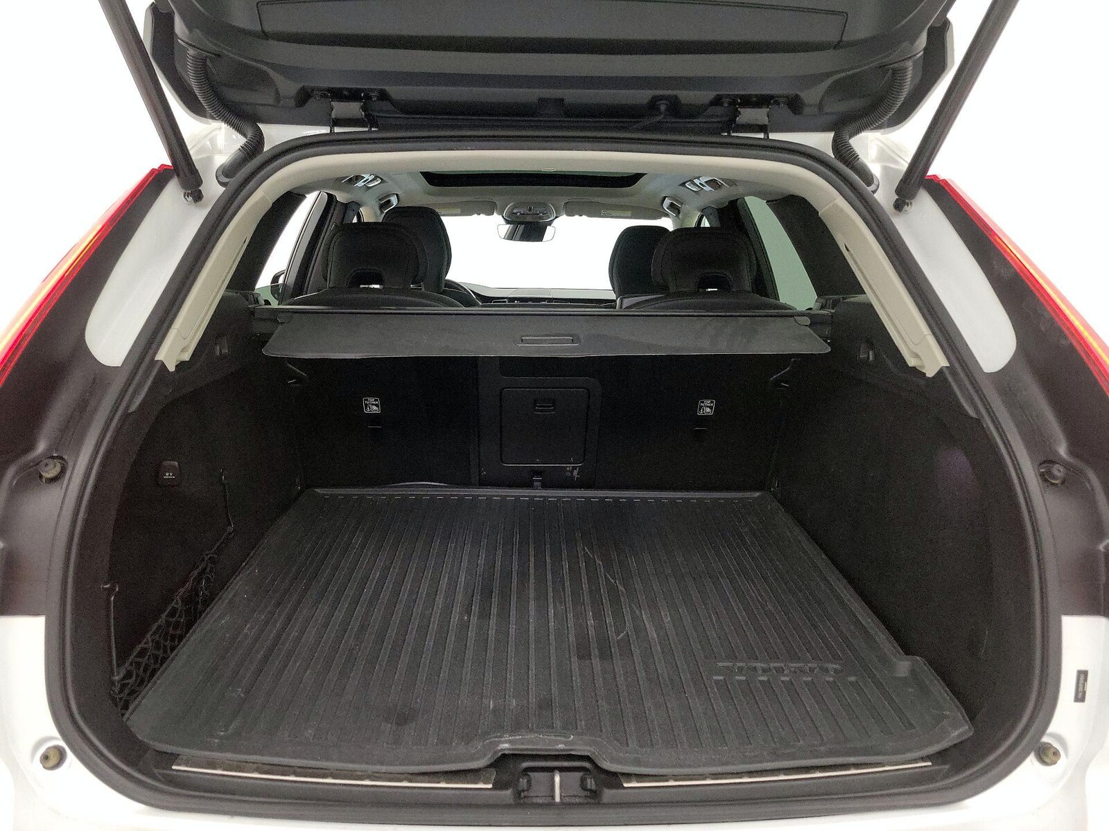 2023 Volvo XC60 Ultimate - Photo 22
