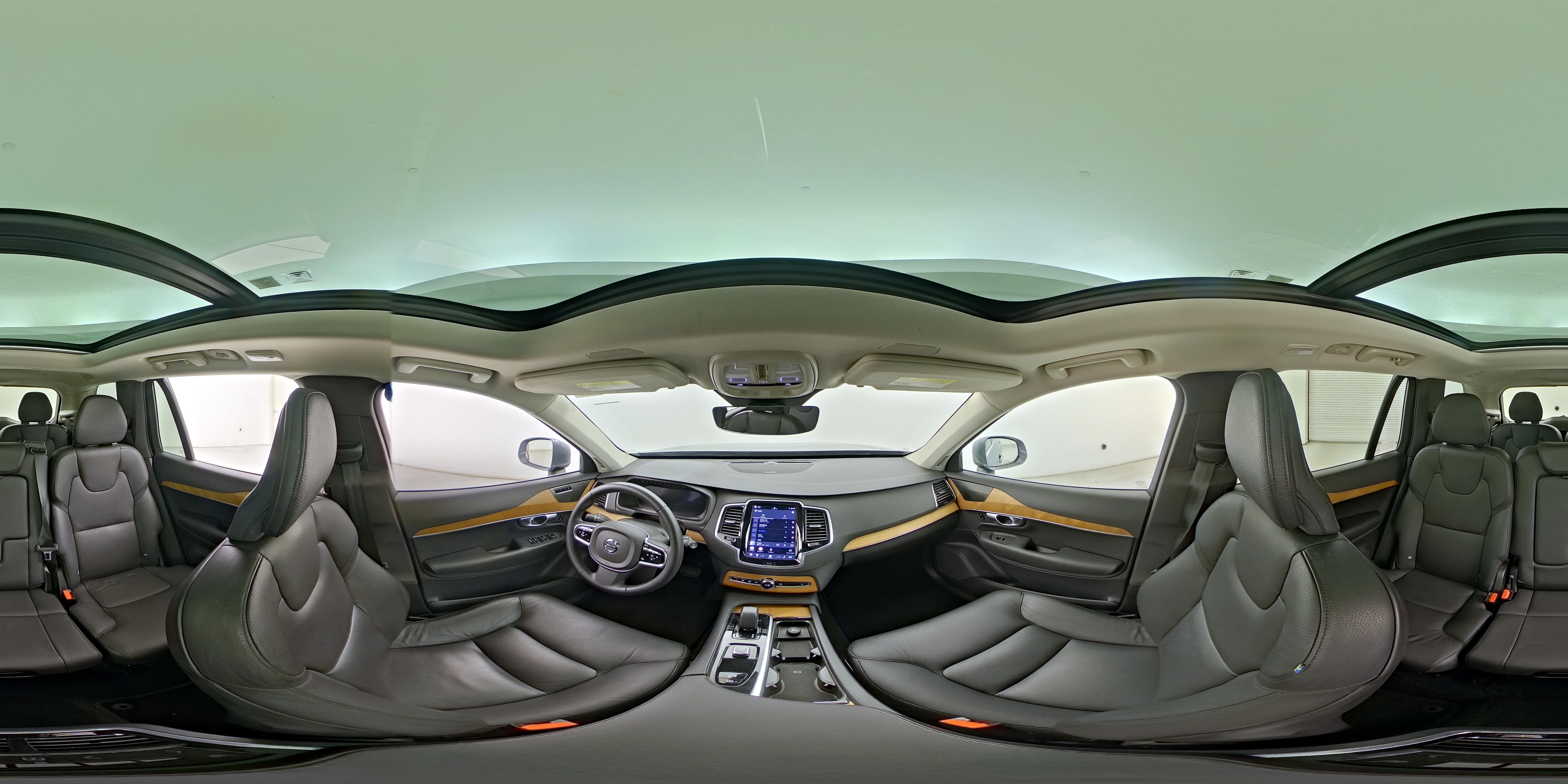 2023 Volvo XC90 Plus - Photo 25