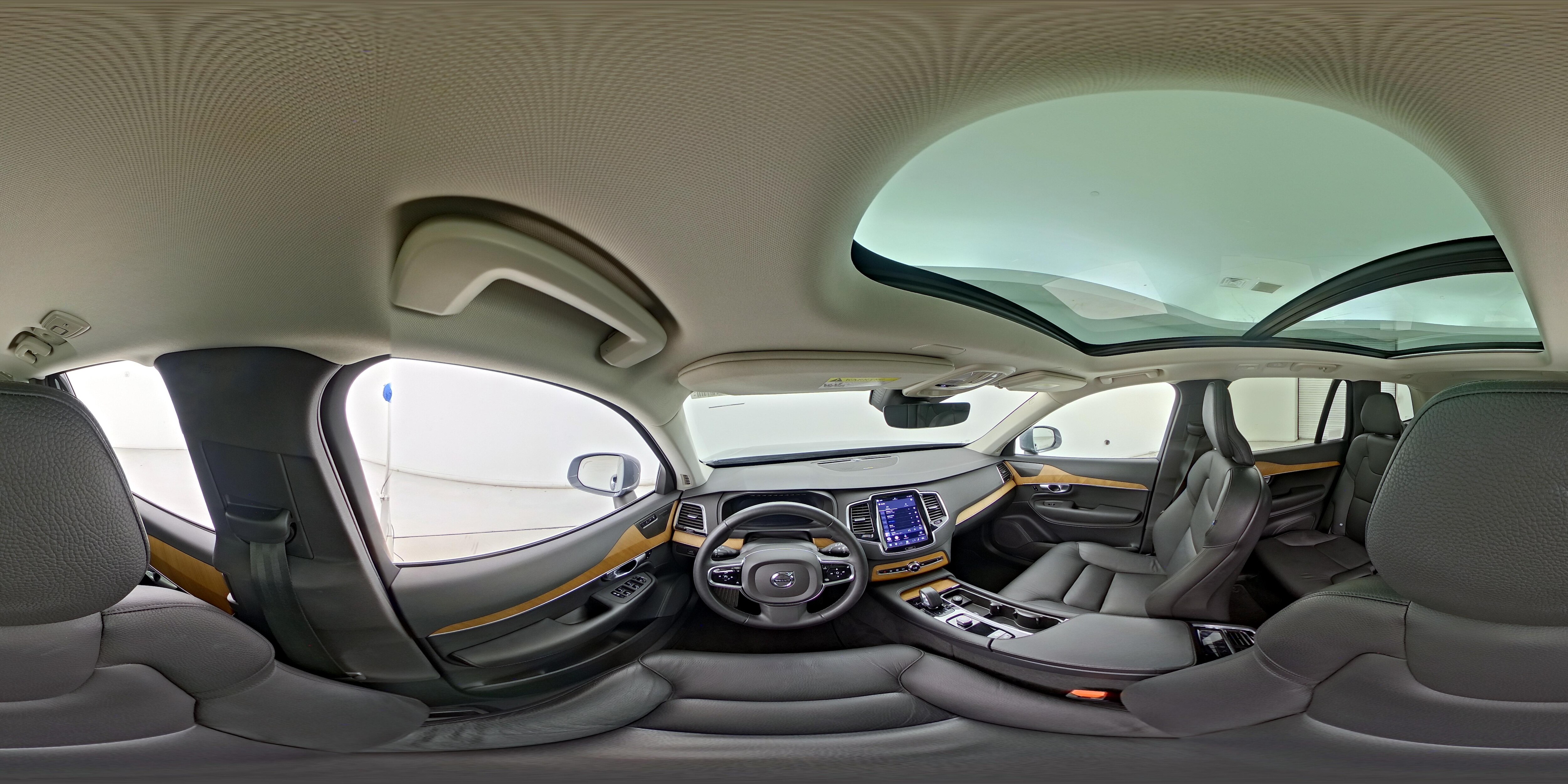 2023 Volvo XC90 Plus - Photo 27
