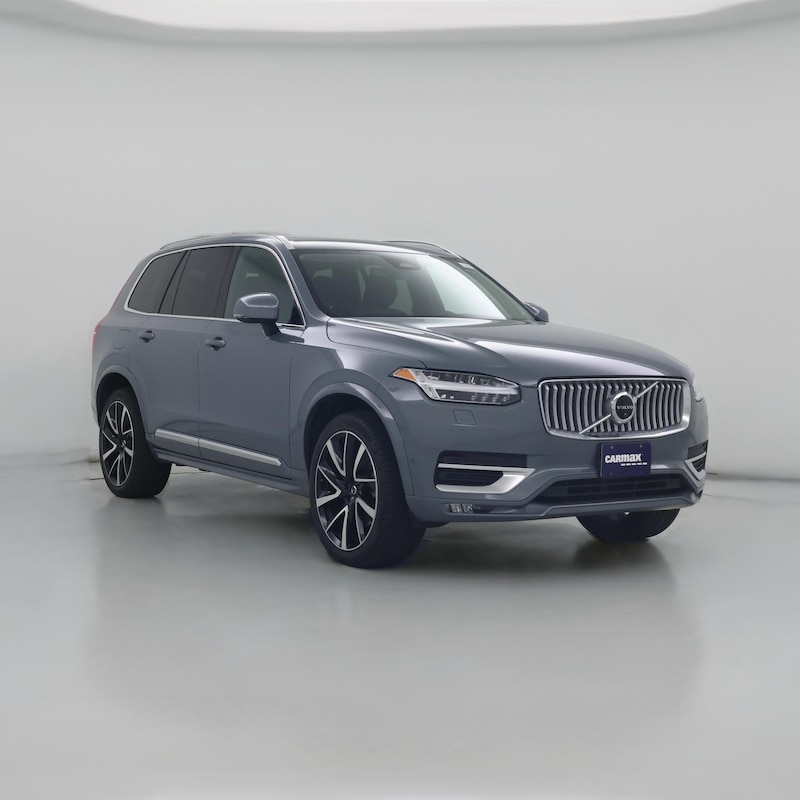 2023 Volvo XC90 B6 Plus