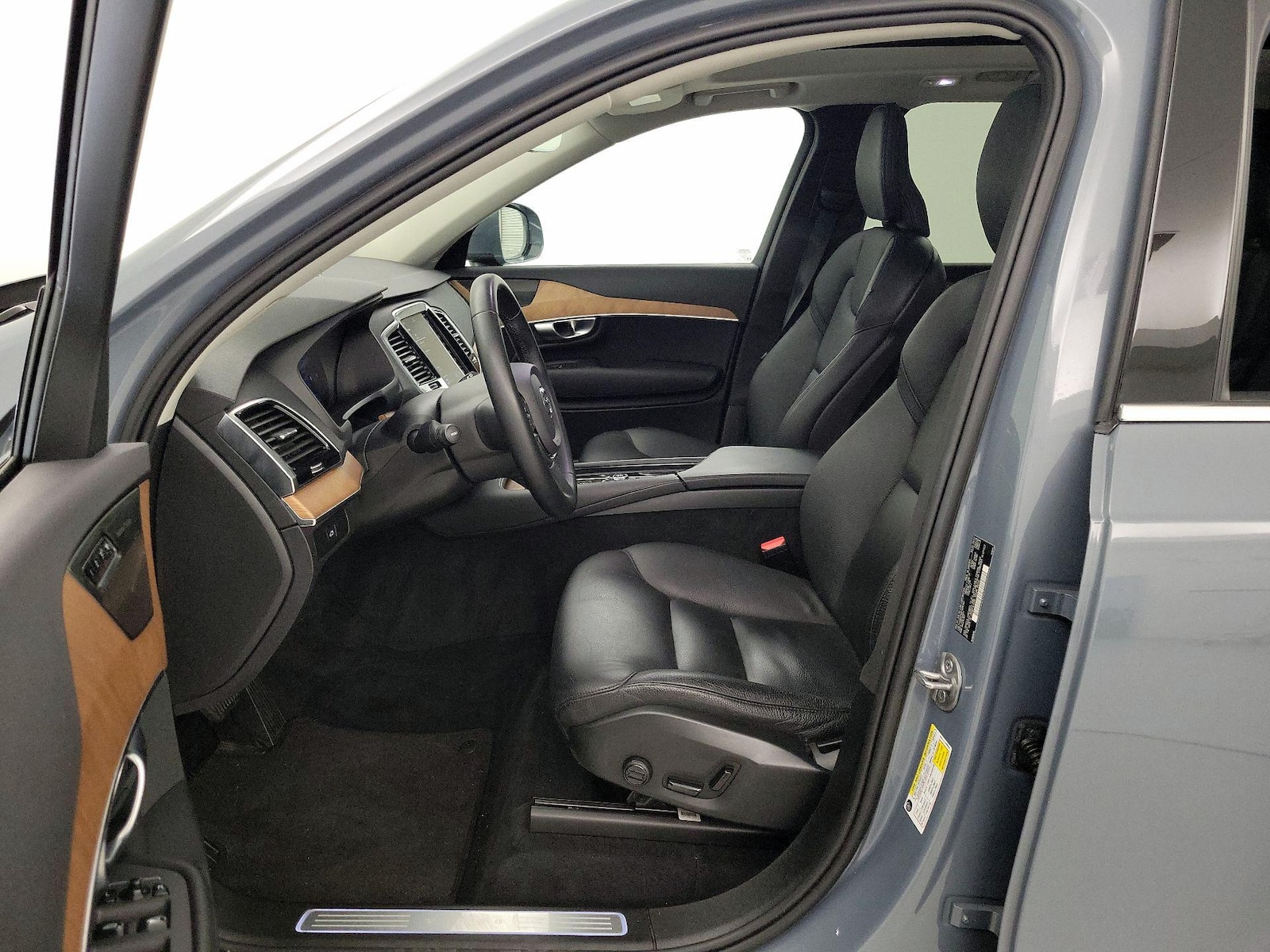 2023 Volvo XC90 Plus - Photo 12