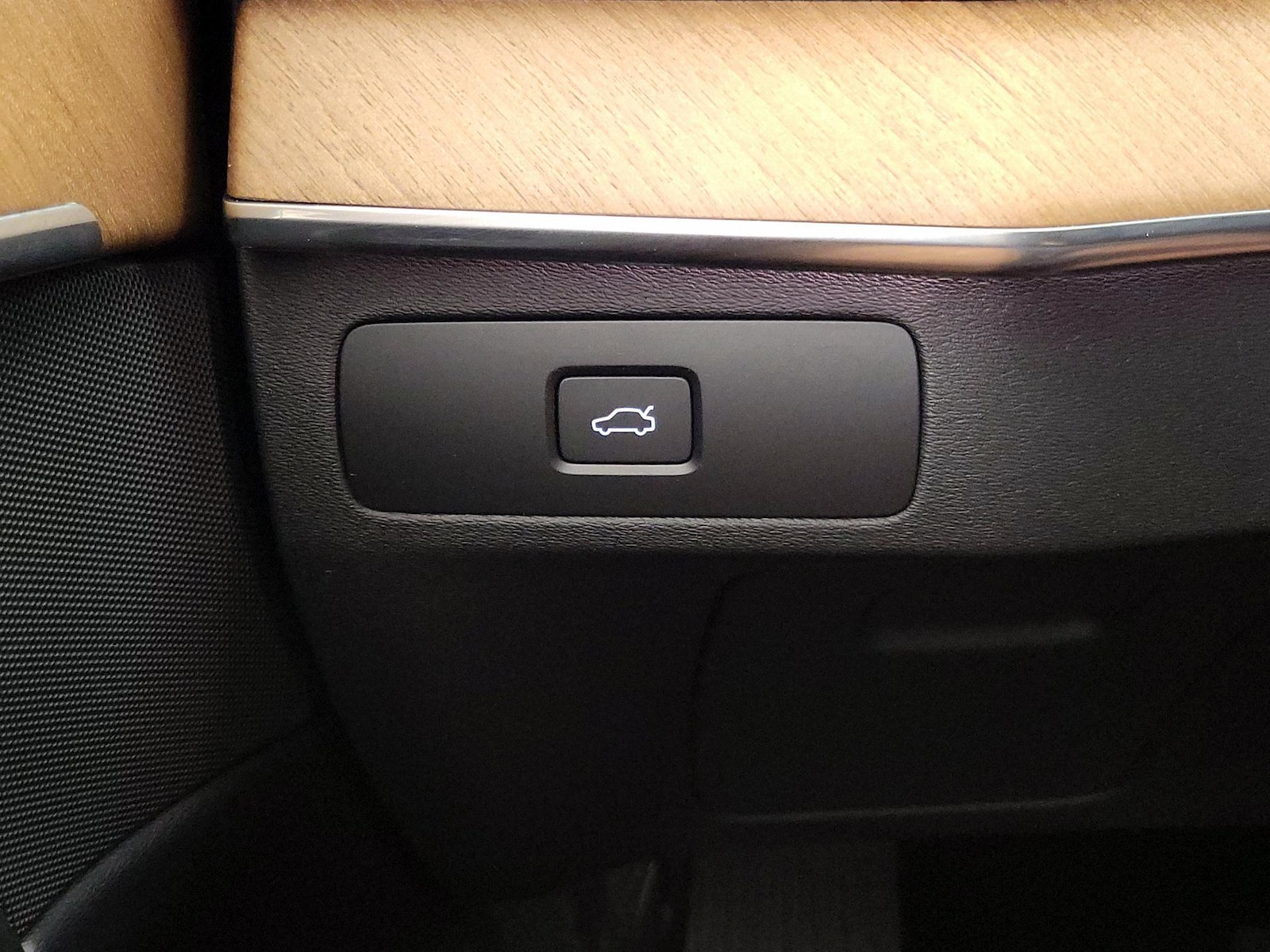 2023 Volvo XC90 Plus - Photo 14