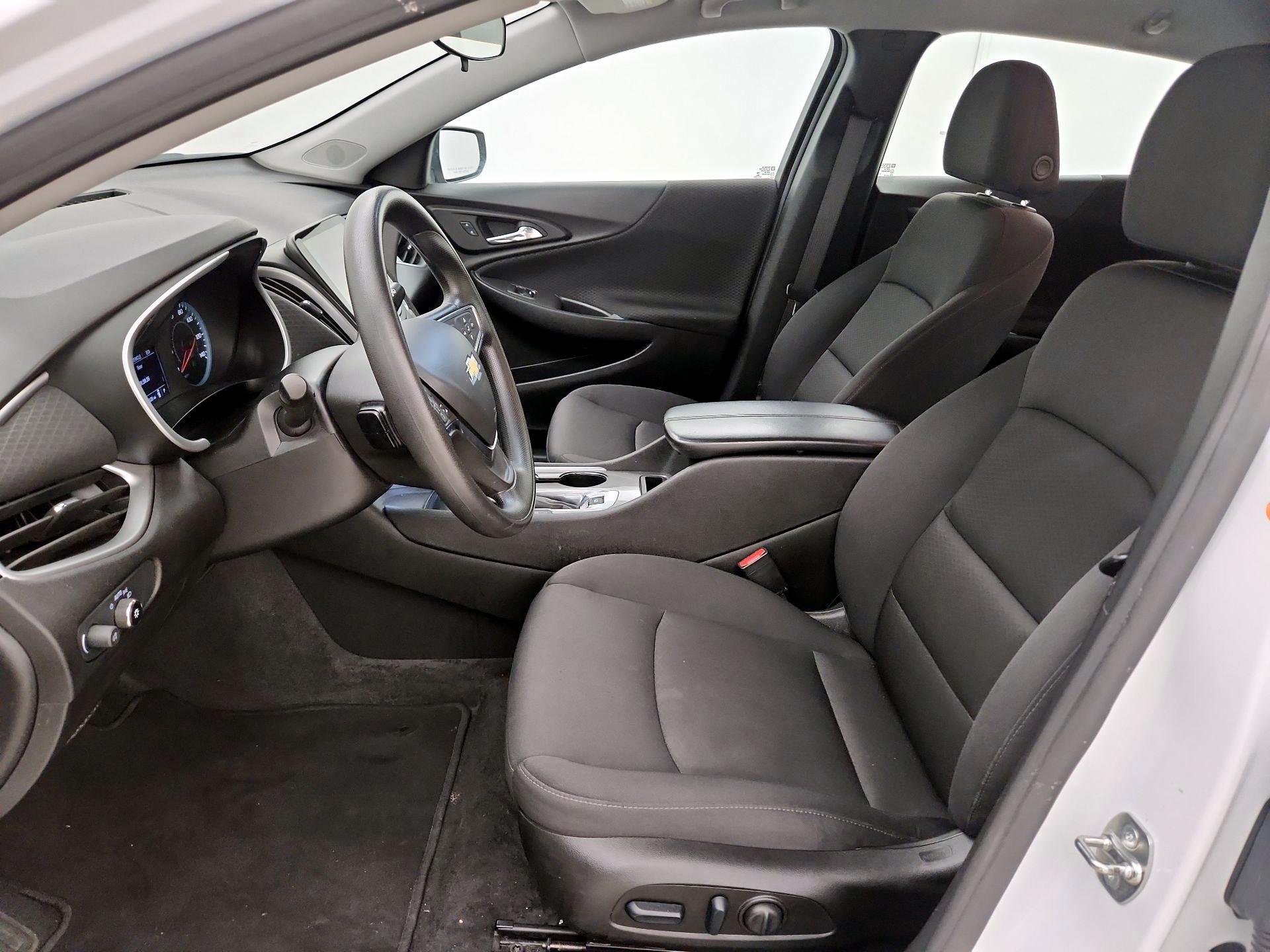 Thumbnail: 2024 Chevrolet Malibu - 11
