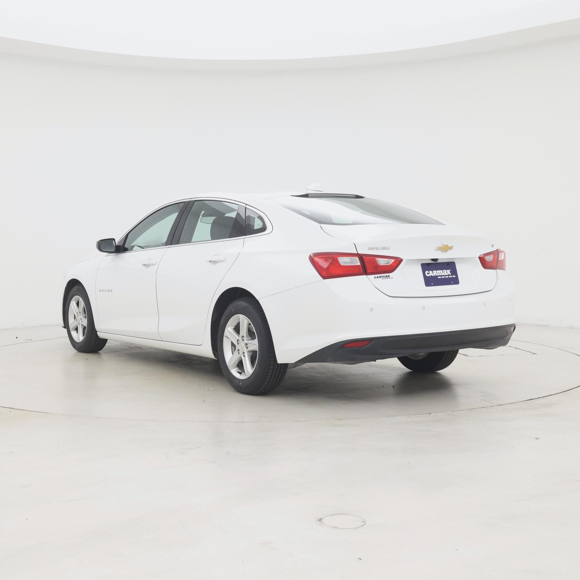 Thumbnail: 2024 Chevrolet Malibu - 2