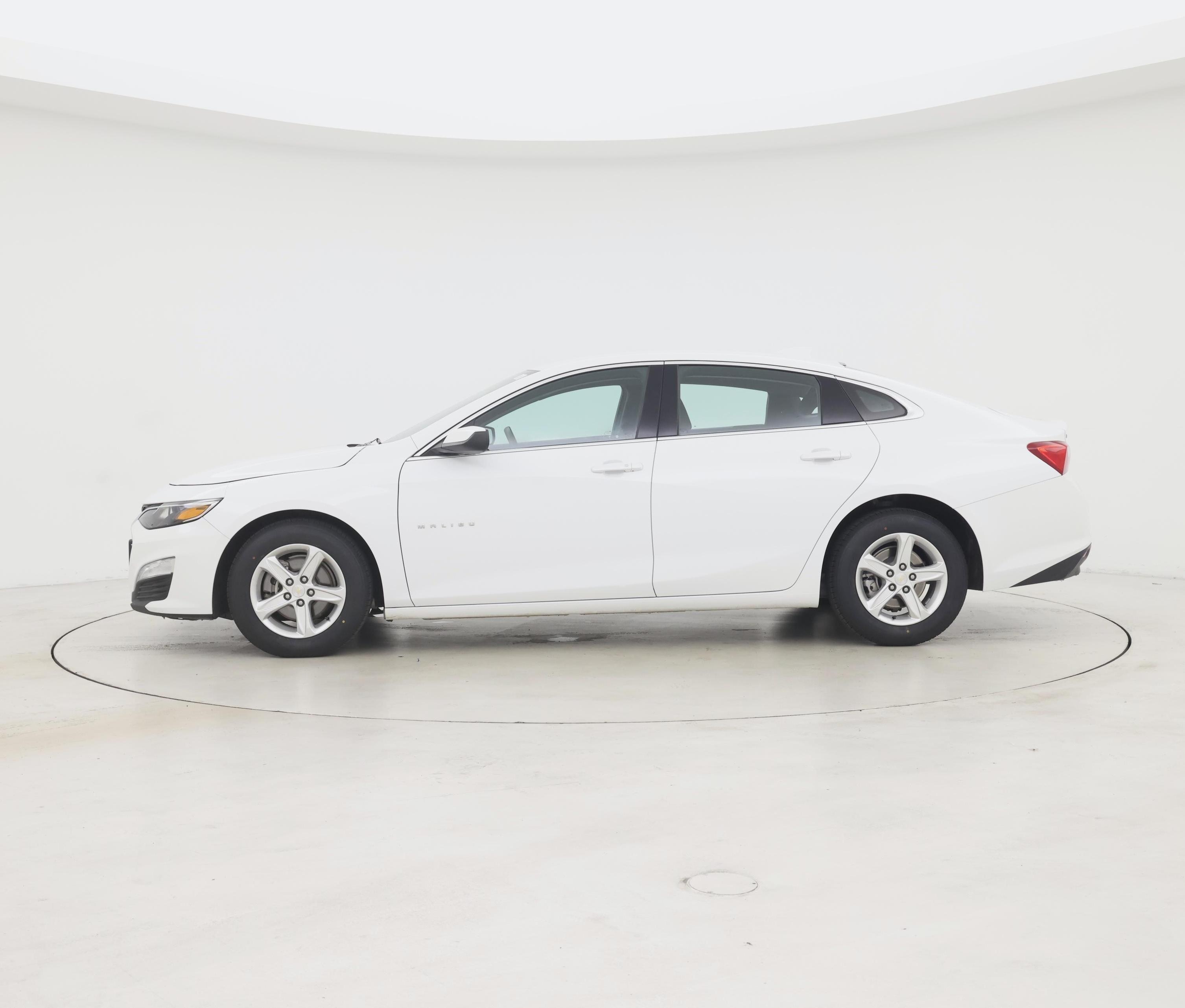 Thumbnail: 2024 Chevrolet Malibu - 3
