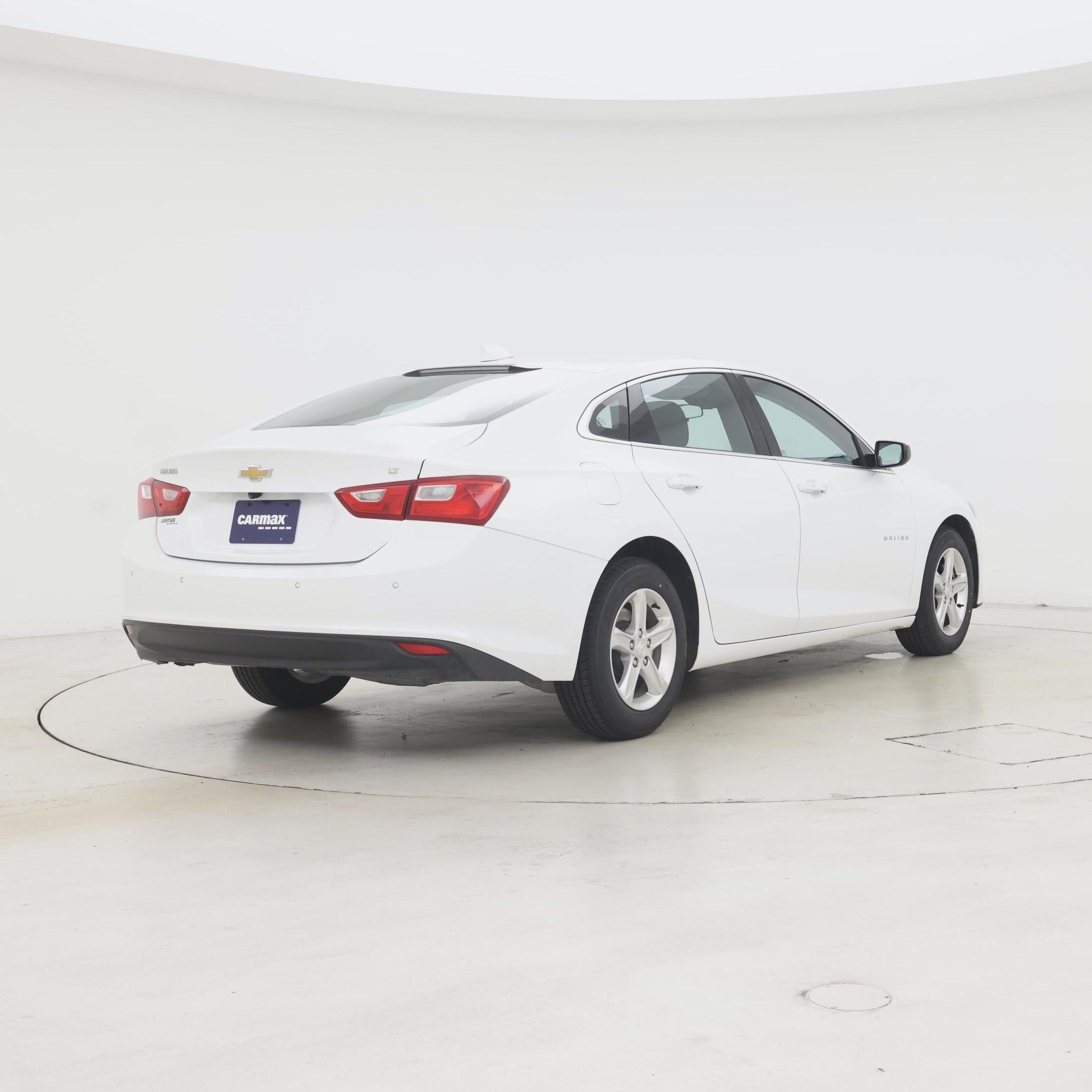 Thumbnail: 2024 Chevrolet Malibu - 8